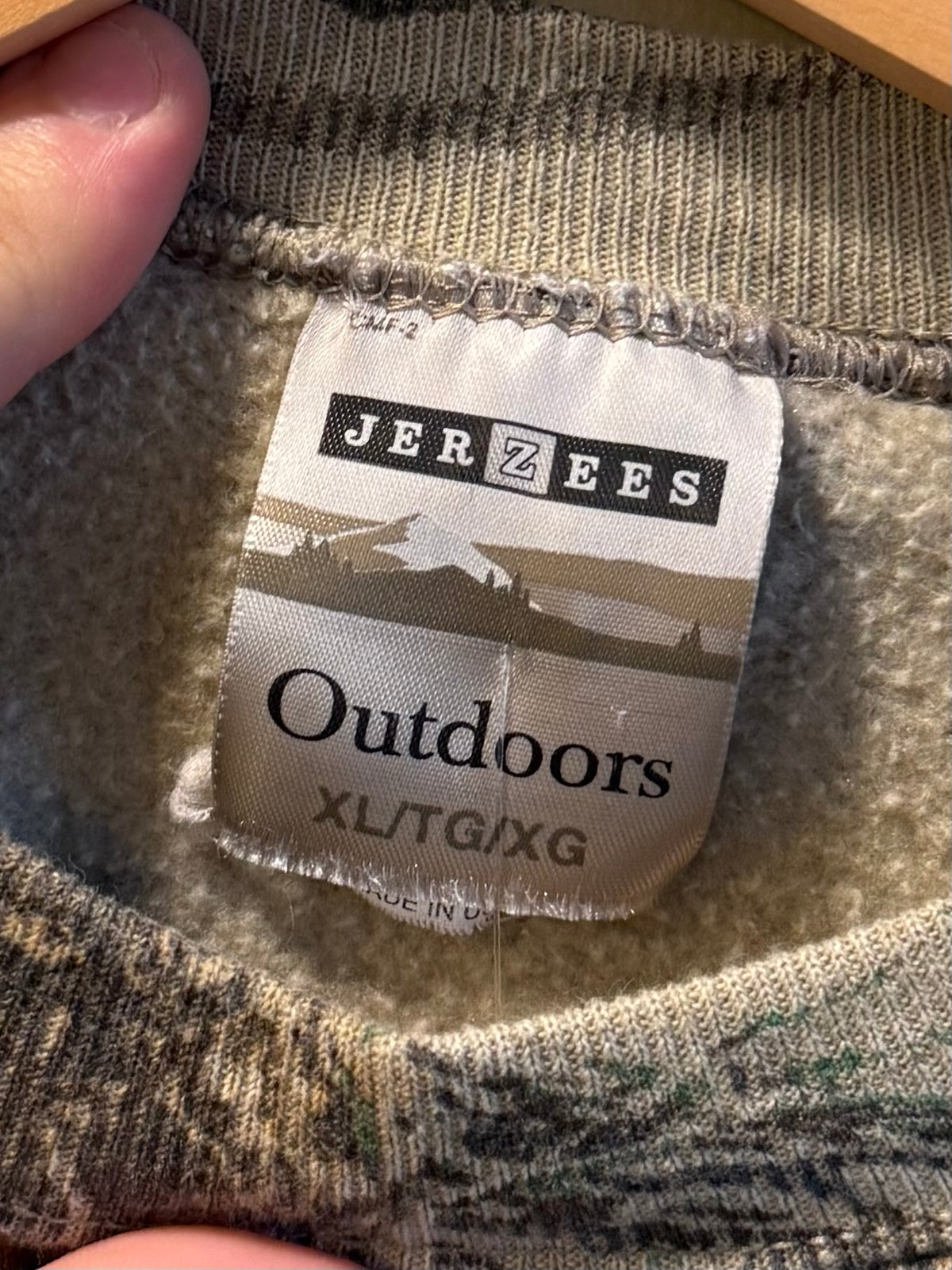 Vintage Jerzees Outdoors RealTree Camo Crewneck Sweatshirt- XL