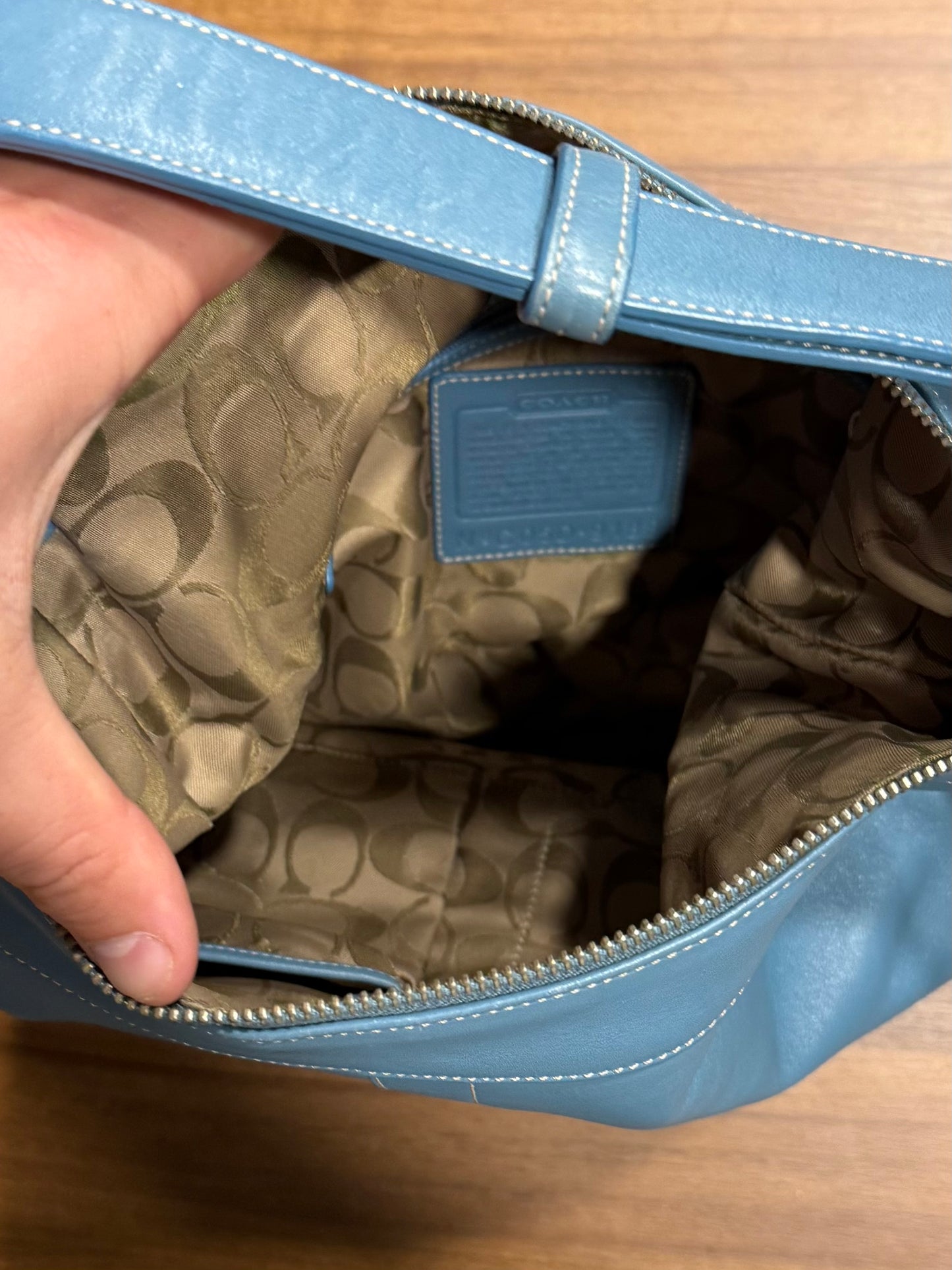 Vintage Coach 9188 Icy Blue Slim Bucket Shoulder Bag