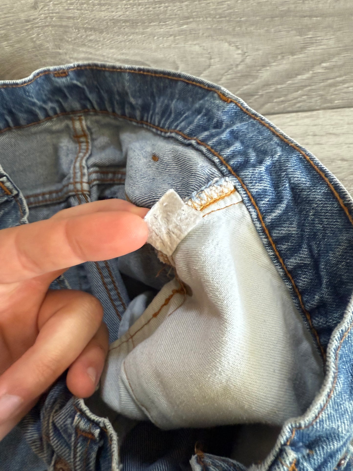 Vintage ‘80s Levi’s 517 Bell Bottom Denim Jeans- 28x29