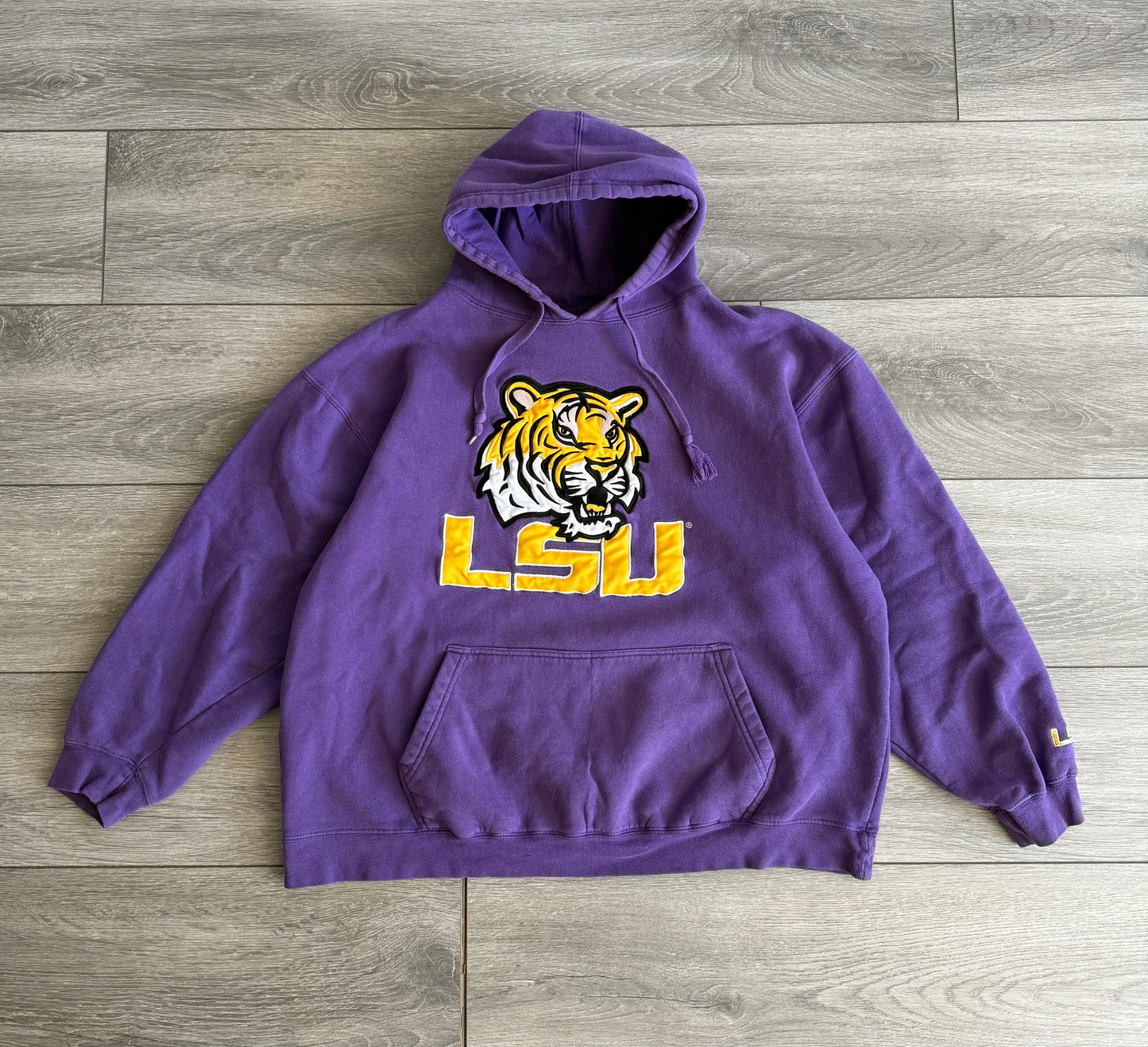 Vintage Louisiana State University Tigers Purple Hoodie Sweatshirt- XL
