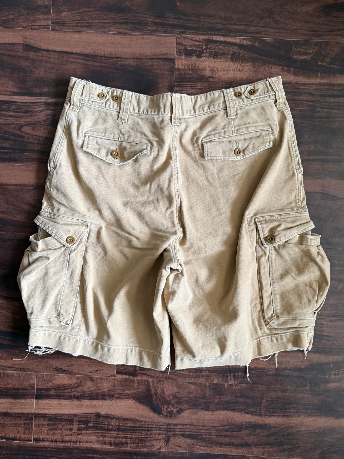 Vintage Abercrombie & Fitch Tan Cotton Canvas Baggy Fit Cargo Shorts- 38