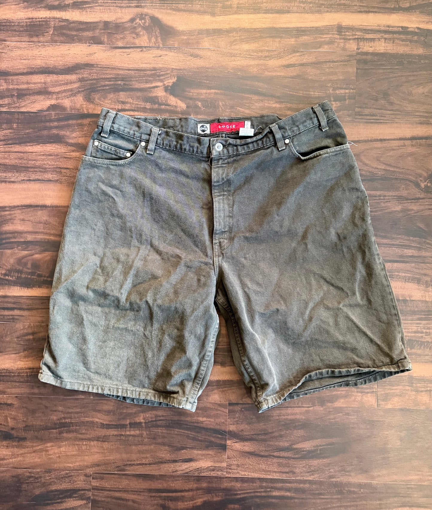 Vintage Levi’s Silvertab Forrest Green Denim Jean Shorts- 38