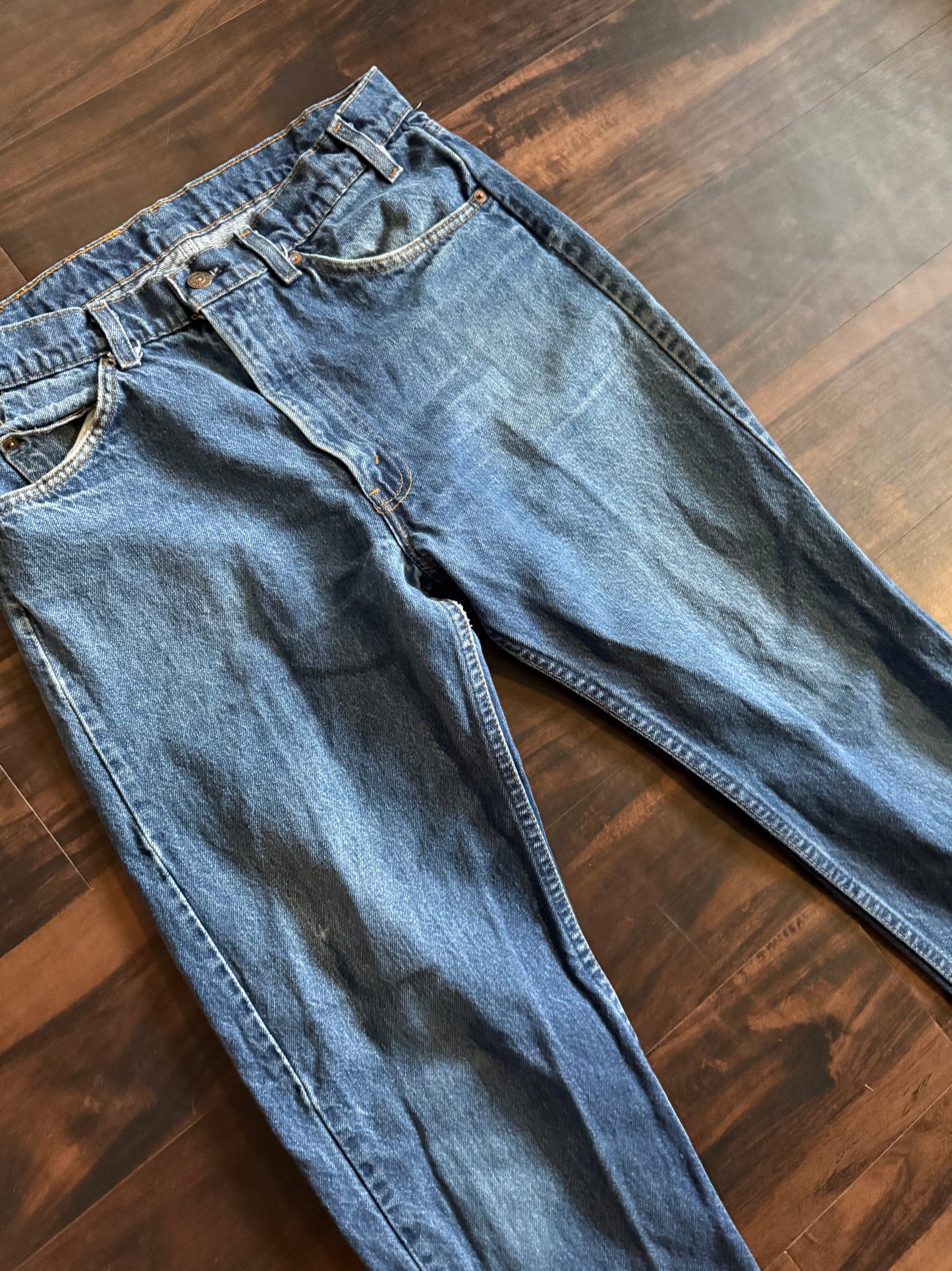 Vintage Levi’s Orange Tab Dark Wash Denim Jeans- 32x32