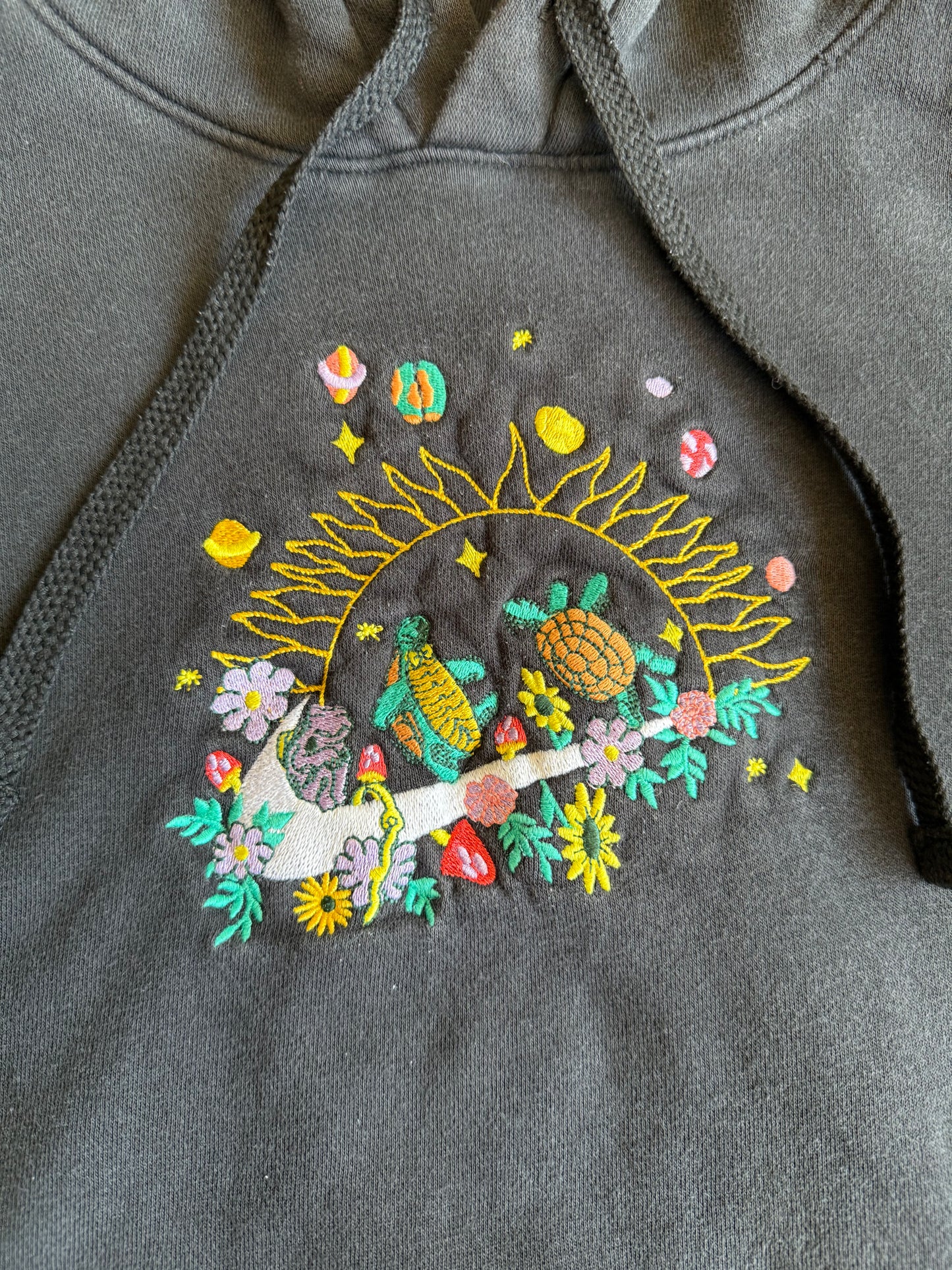 Nike Custom Embroidered Nature Big Swoosh Black Hoodie Sweatshirt- M