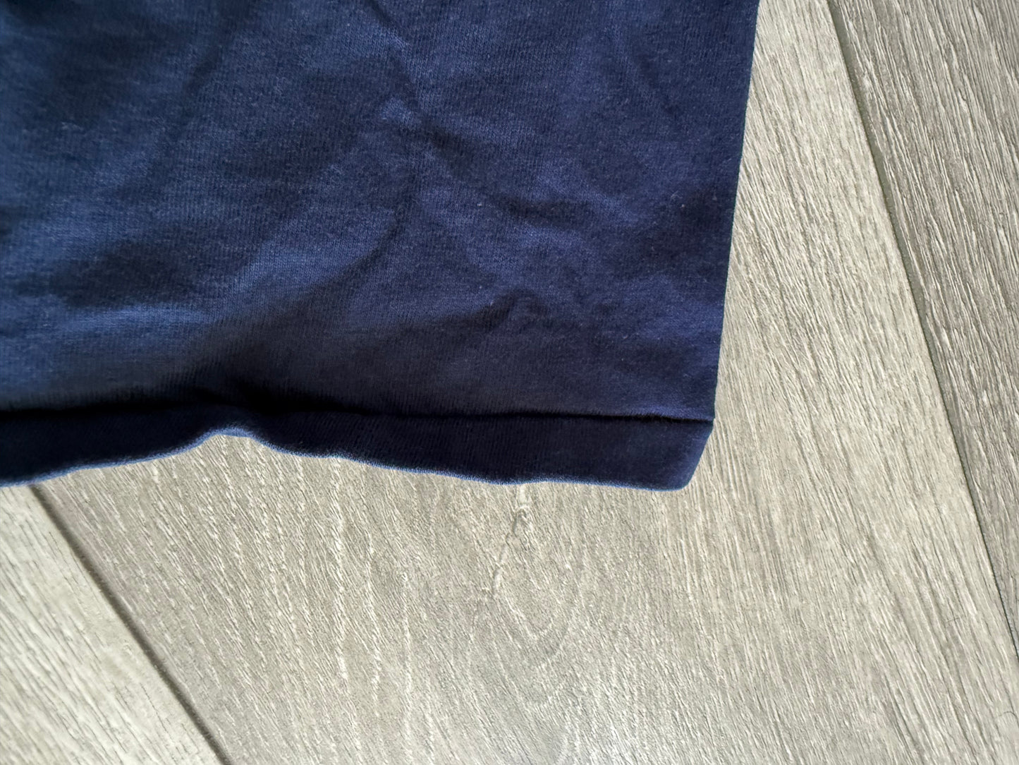 Vintage Dolphins Nature Navy Blue T-Shirt- L