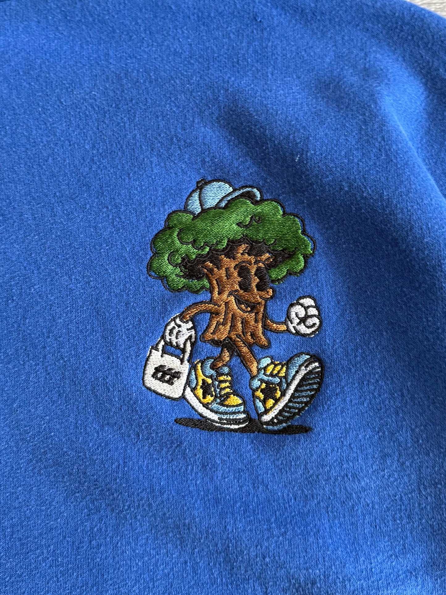 The Thrifting Tree Embroidered Blue Russell Athletic Hoodie Sweatshirt- Boxy M