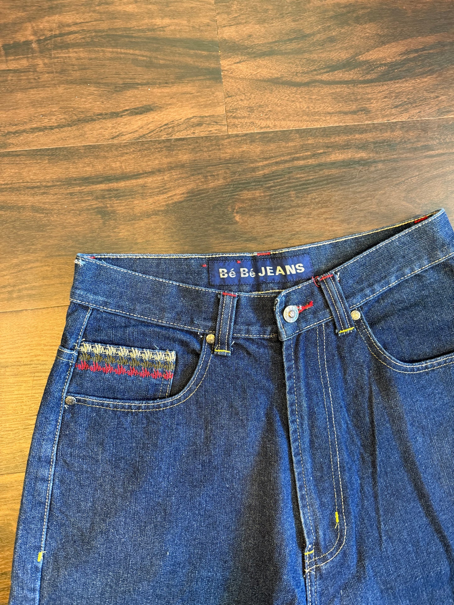 Vintage BeBe Jeans Dark Wash Denim Jean Shorts- 28
