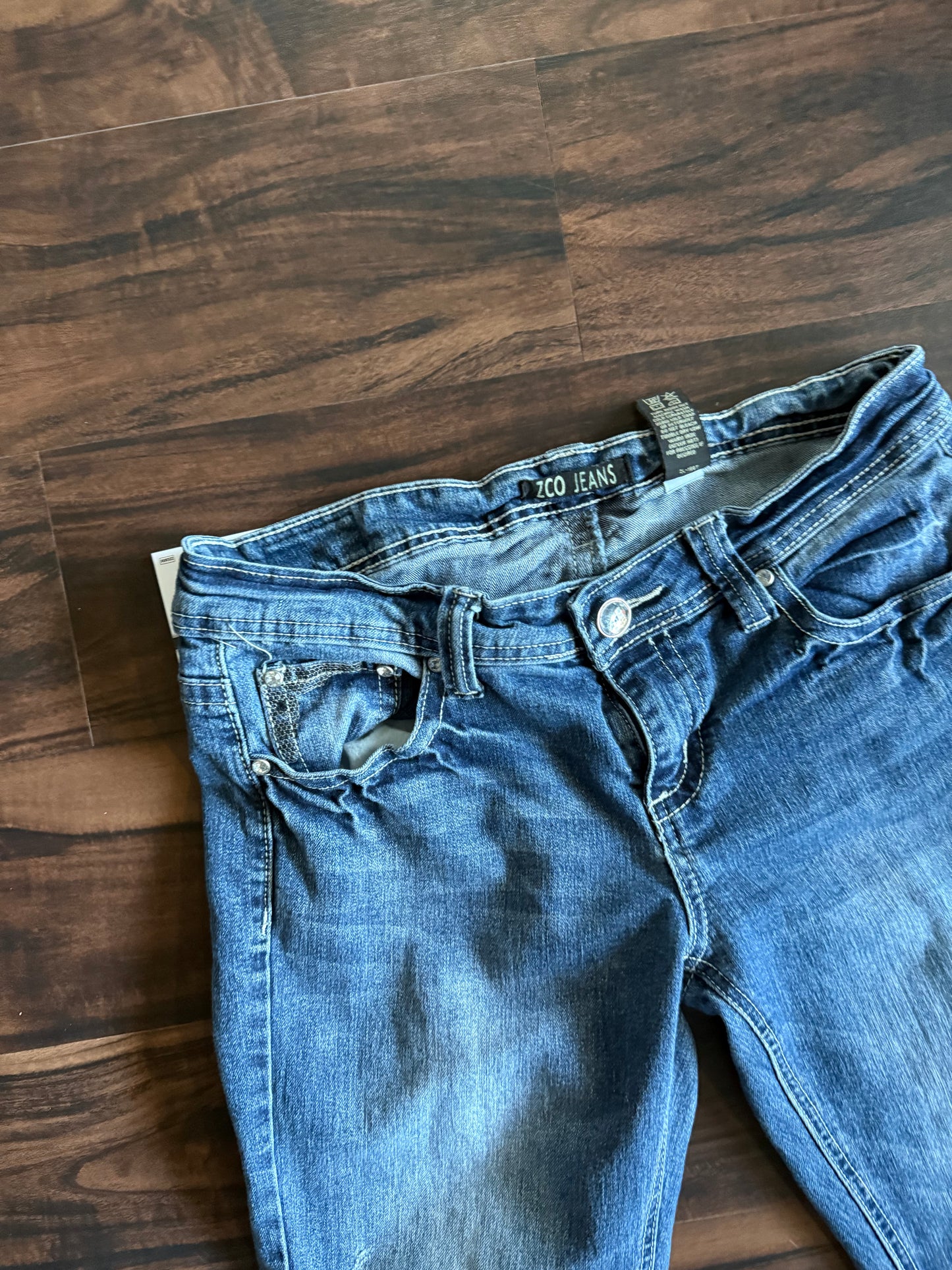 Vintage Y2K ZCO Embroidered Flared Denim Jeans- 33x33