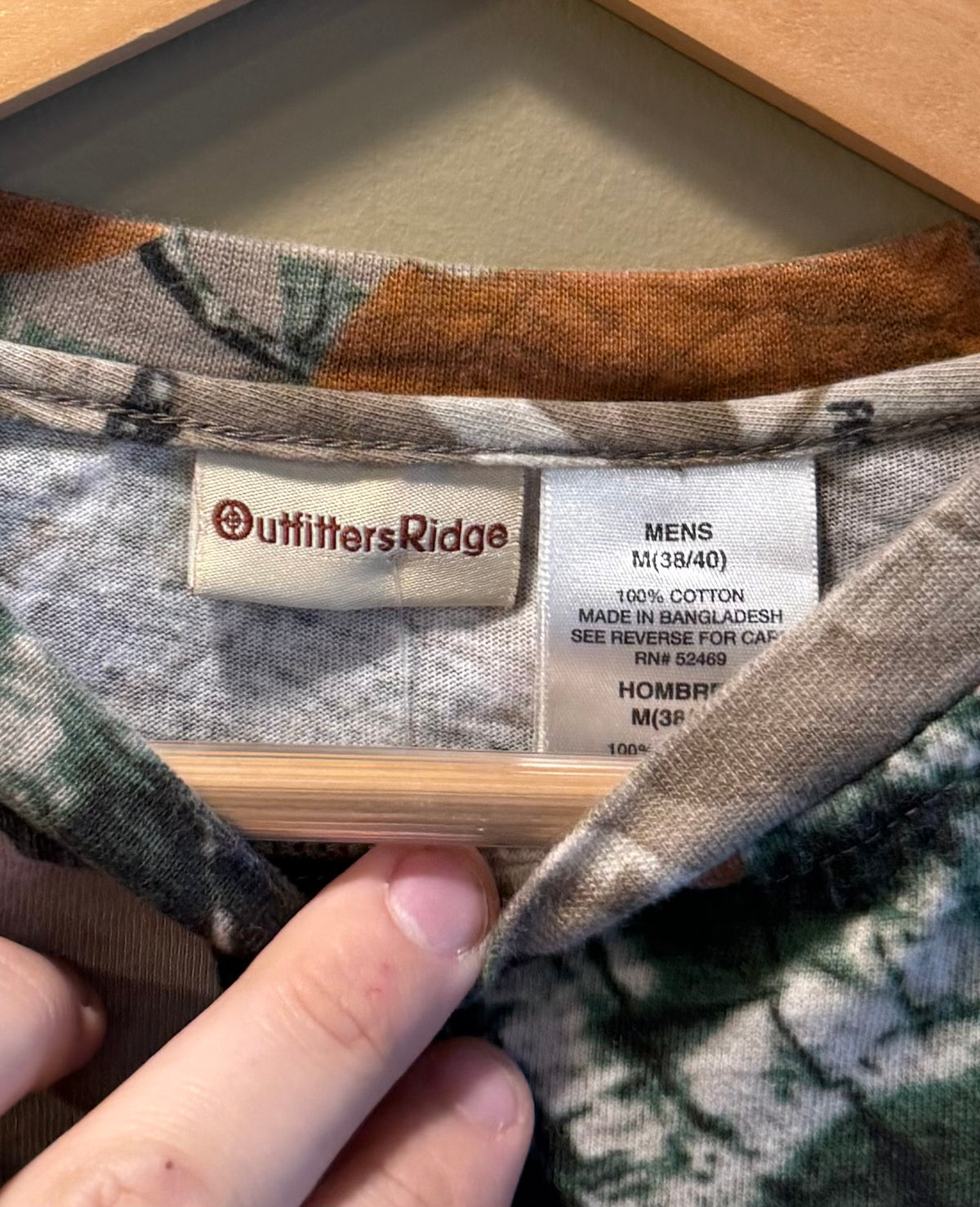 Vintage Outfitters Ridge Orange Tree Camo Long-Sleeve Pocket T-Shirt- M