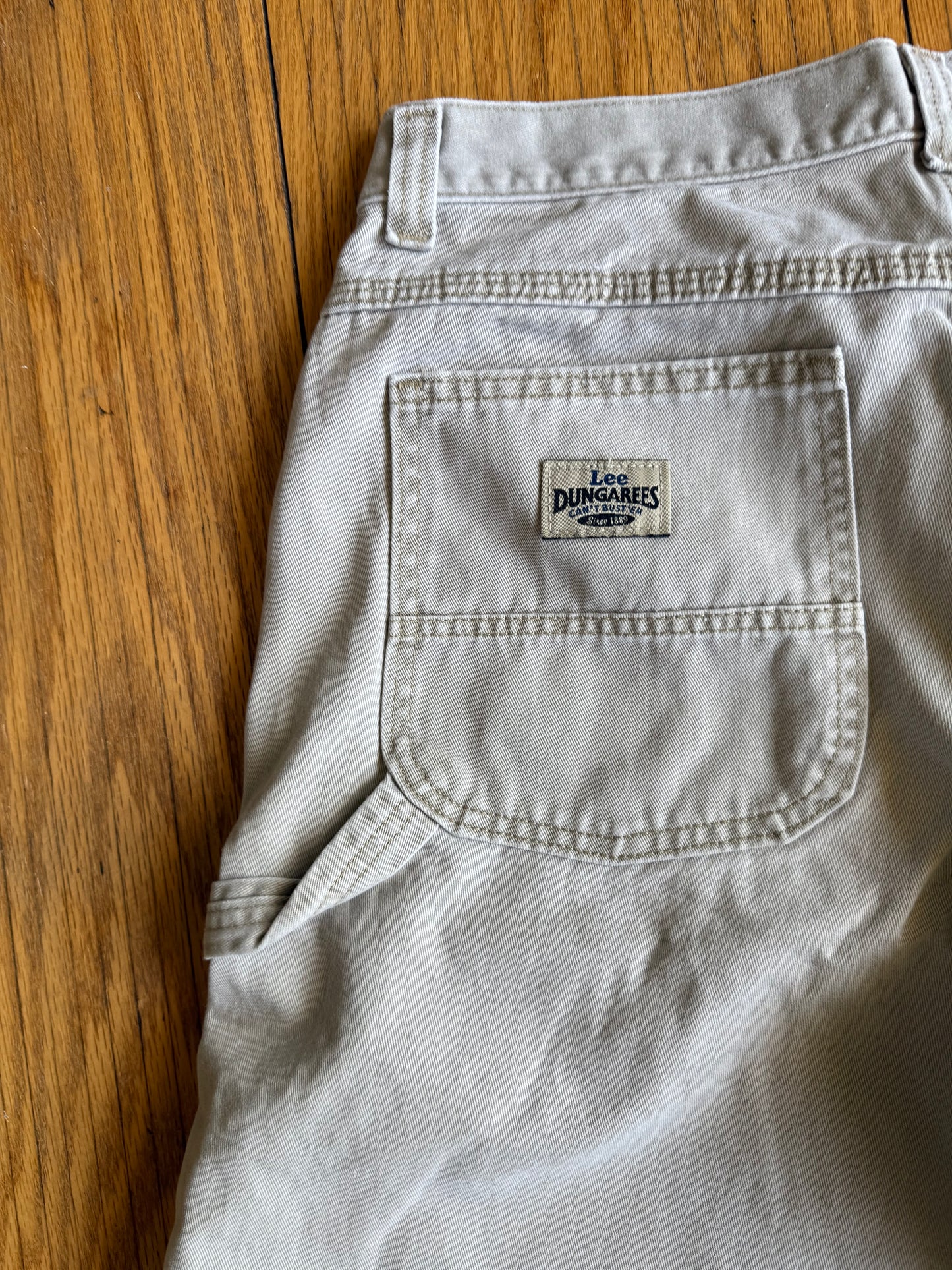 Vintage Lee Dungarees Tan Carpenter Shorts- 28