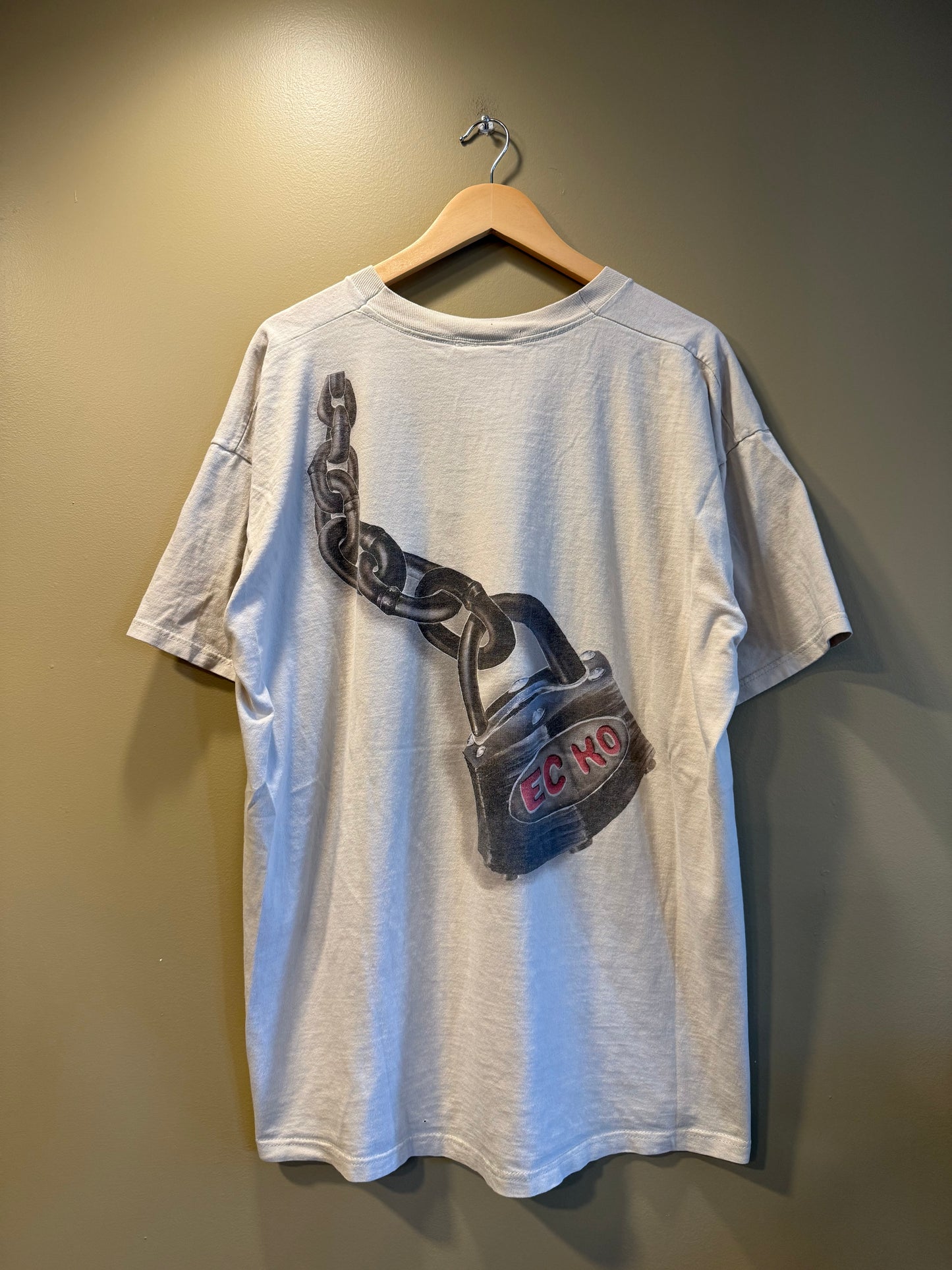 Vintage Ecko Unlimited Graffiti Burglar & Lock T-Shirt- XL