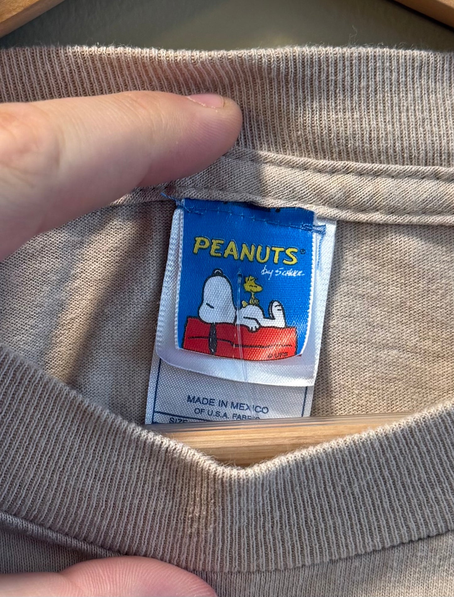 Vintage Peanuts Snoopy Beach Tan T-Shirt- XL