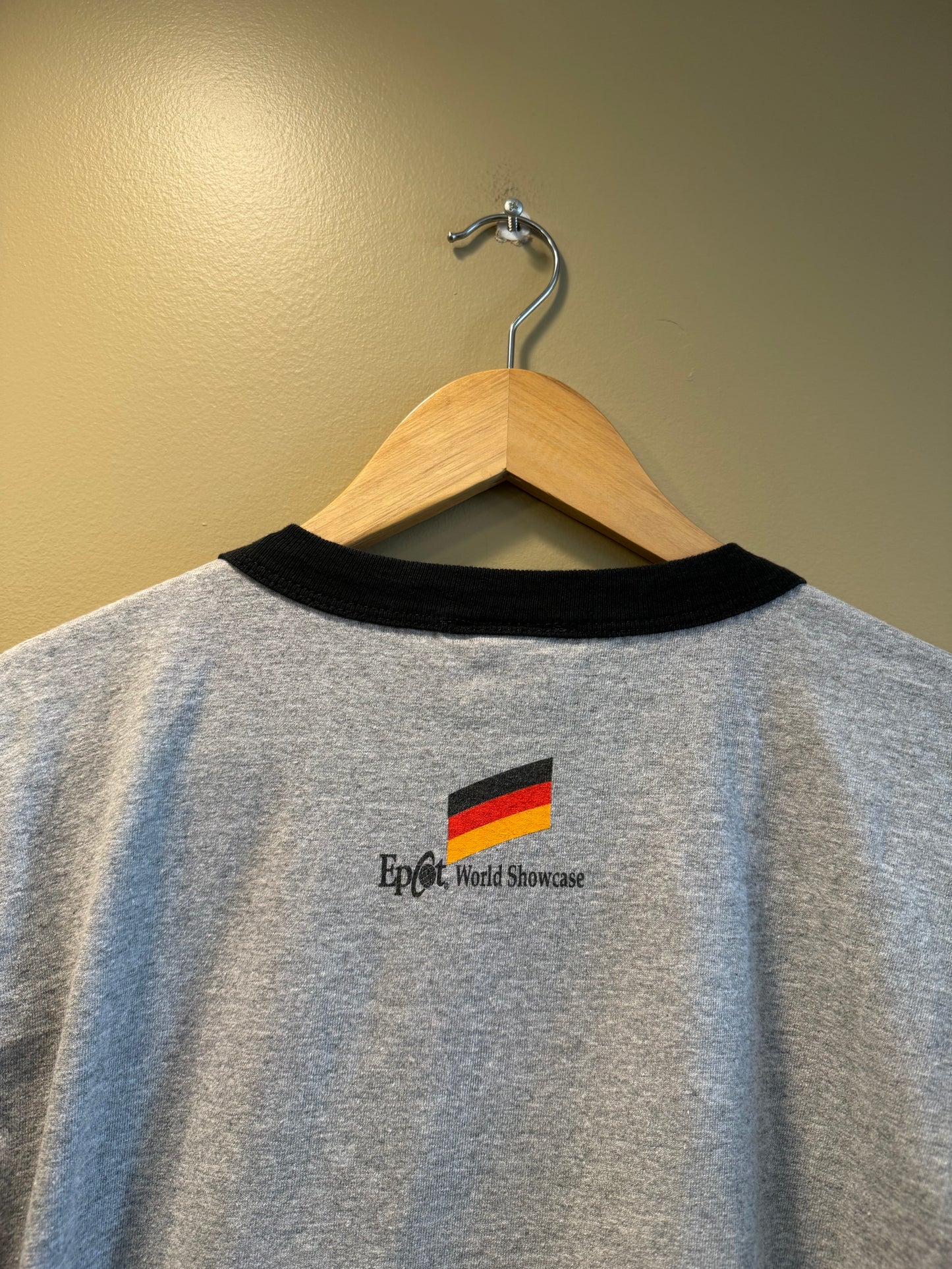 Vintage Disney Germany Epcot Ringer T-Shirt- M