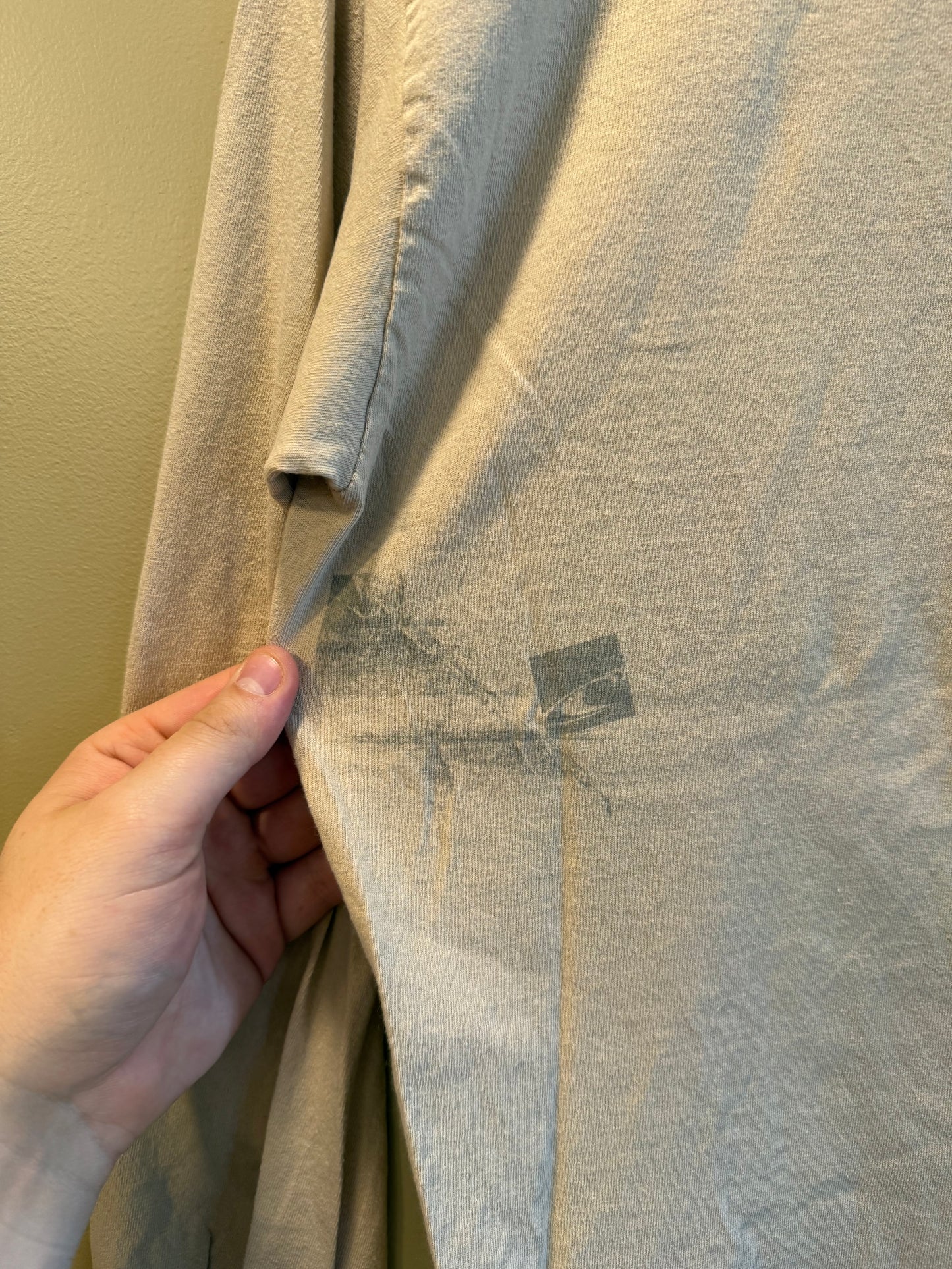 Vintage Y2K O’Neill Surfwear Long Sleeve T-Shirt- M