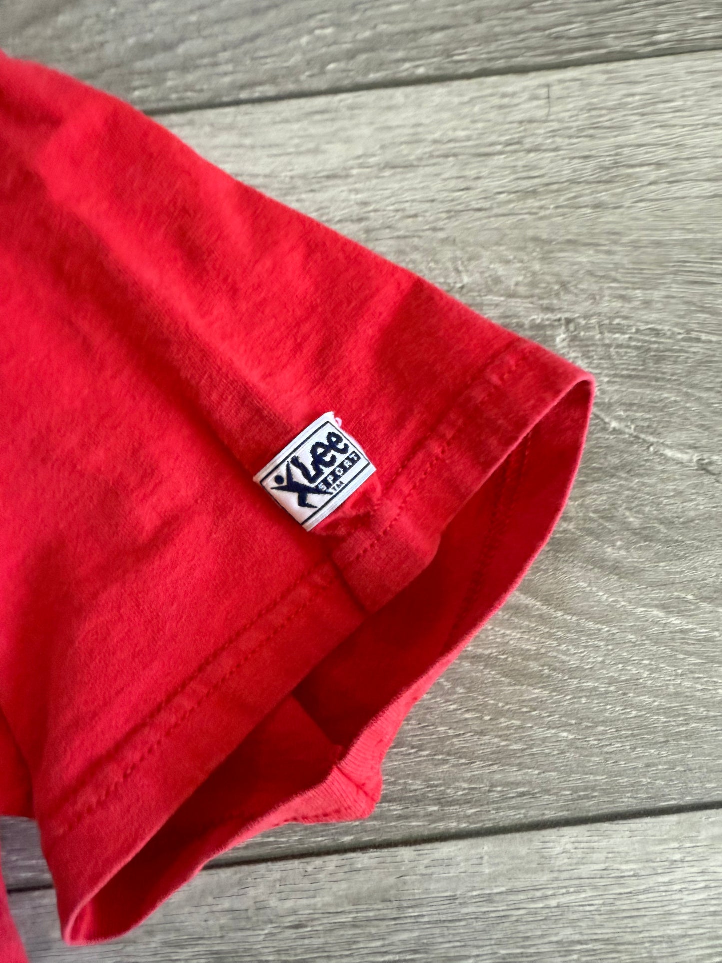 Vintage University of Wisconsin Badgers Red T-Shirt- L
