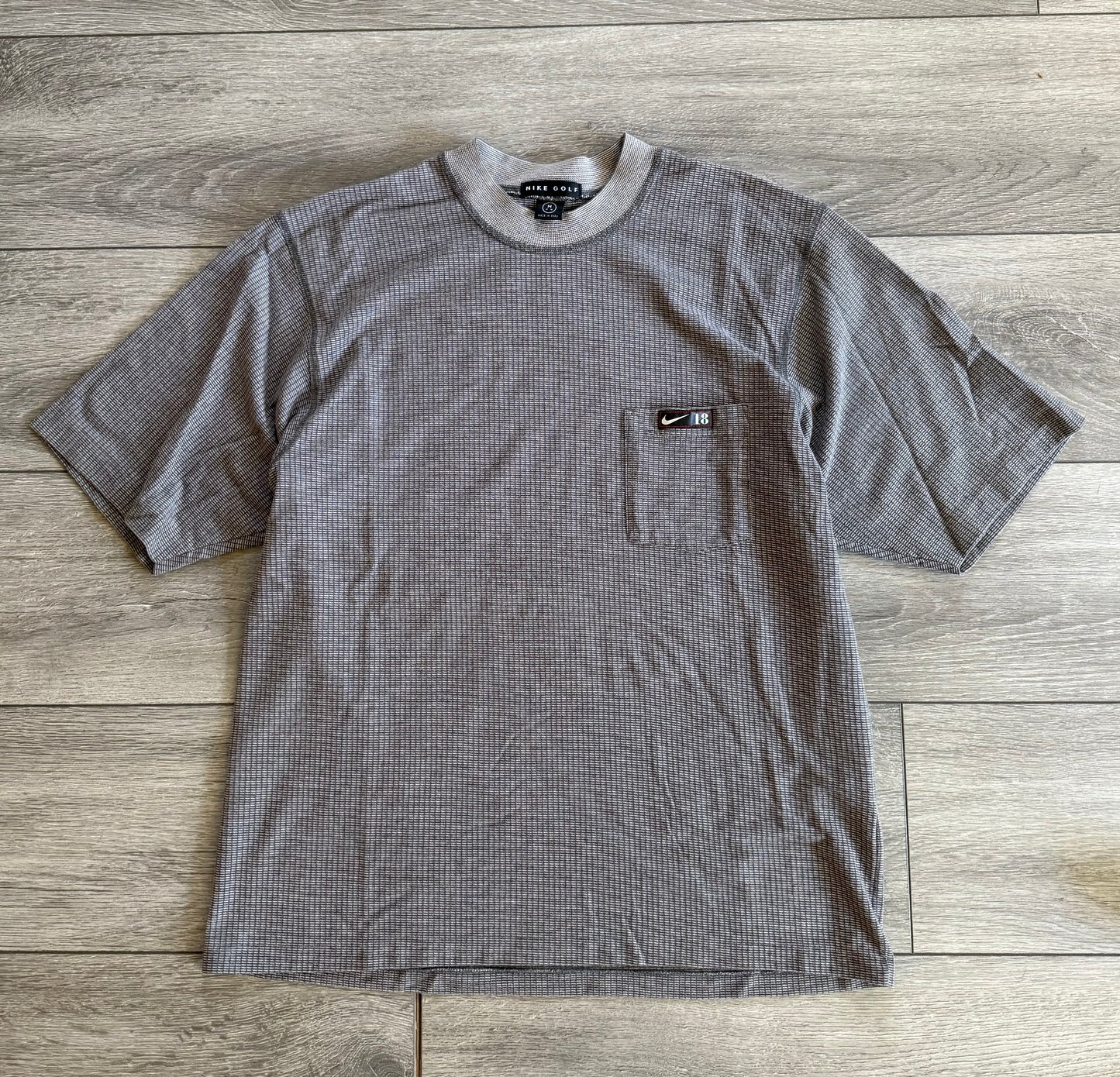 Vintage Nike Golf Hole 18 Pocket T-Shirt- L