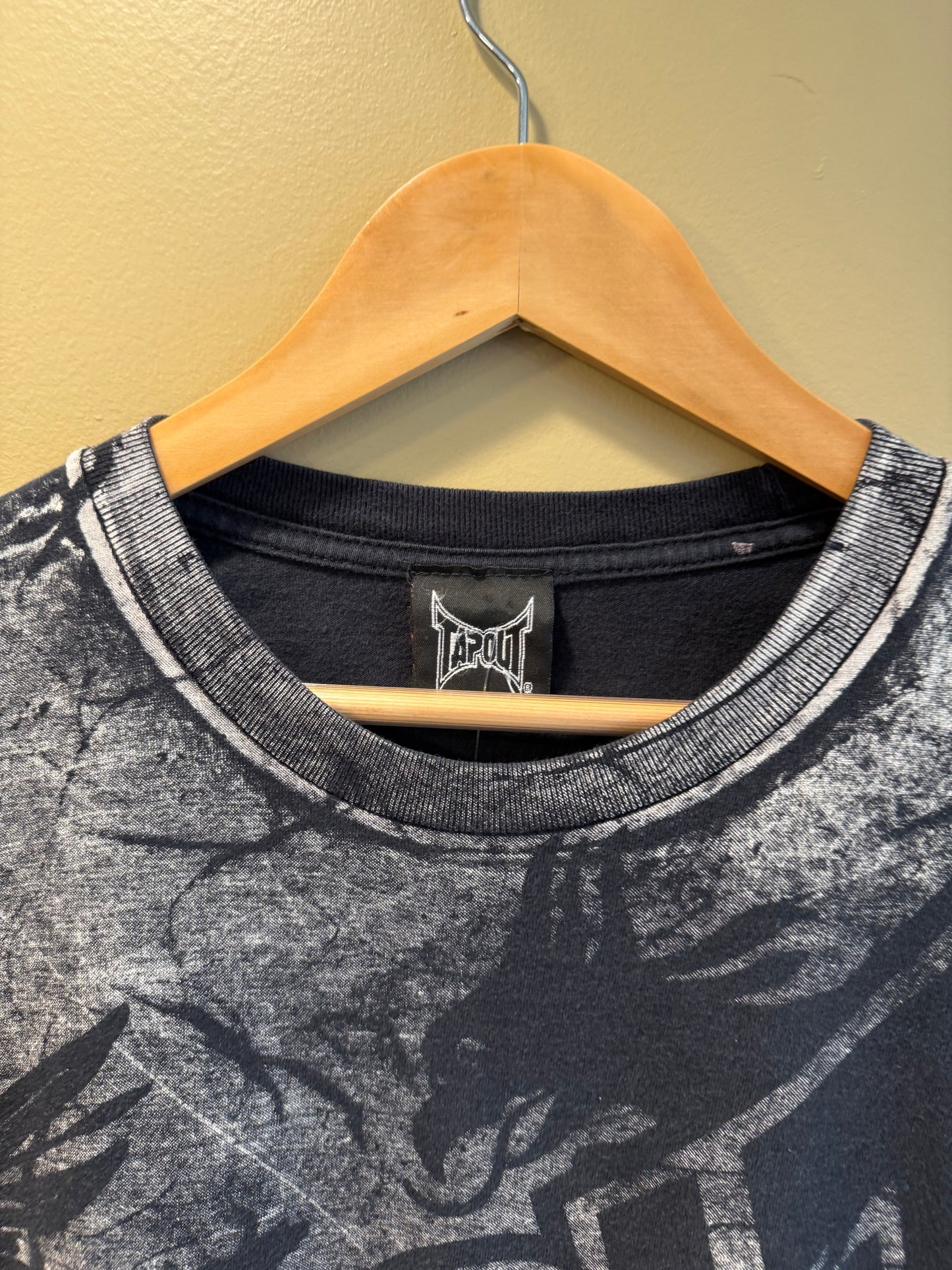 Vintage Tapout Big Print Black Eagle T-Shirt- XL