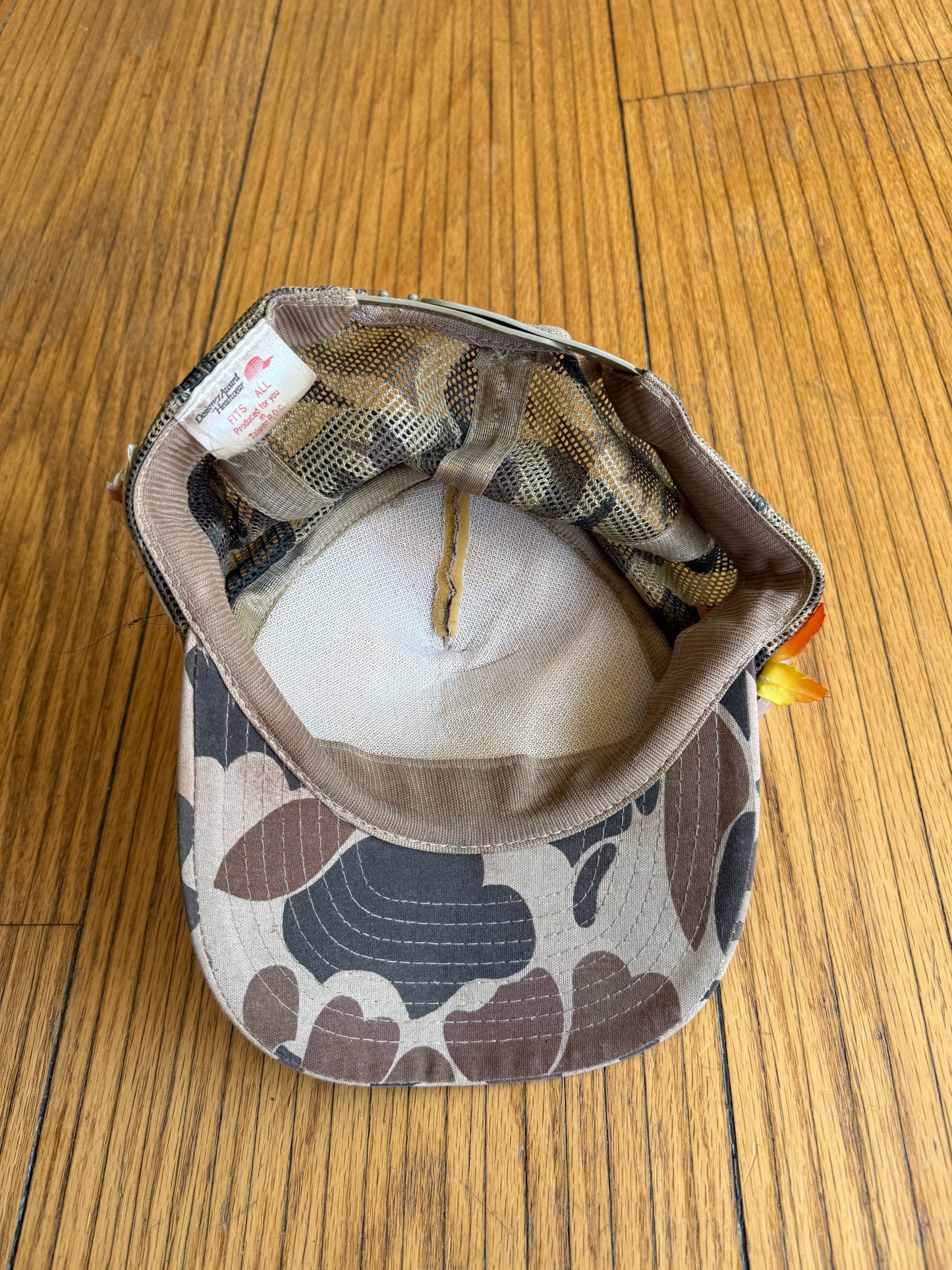 Vintage Duck Camouflage Hunting Parody Trucker Hat