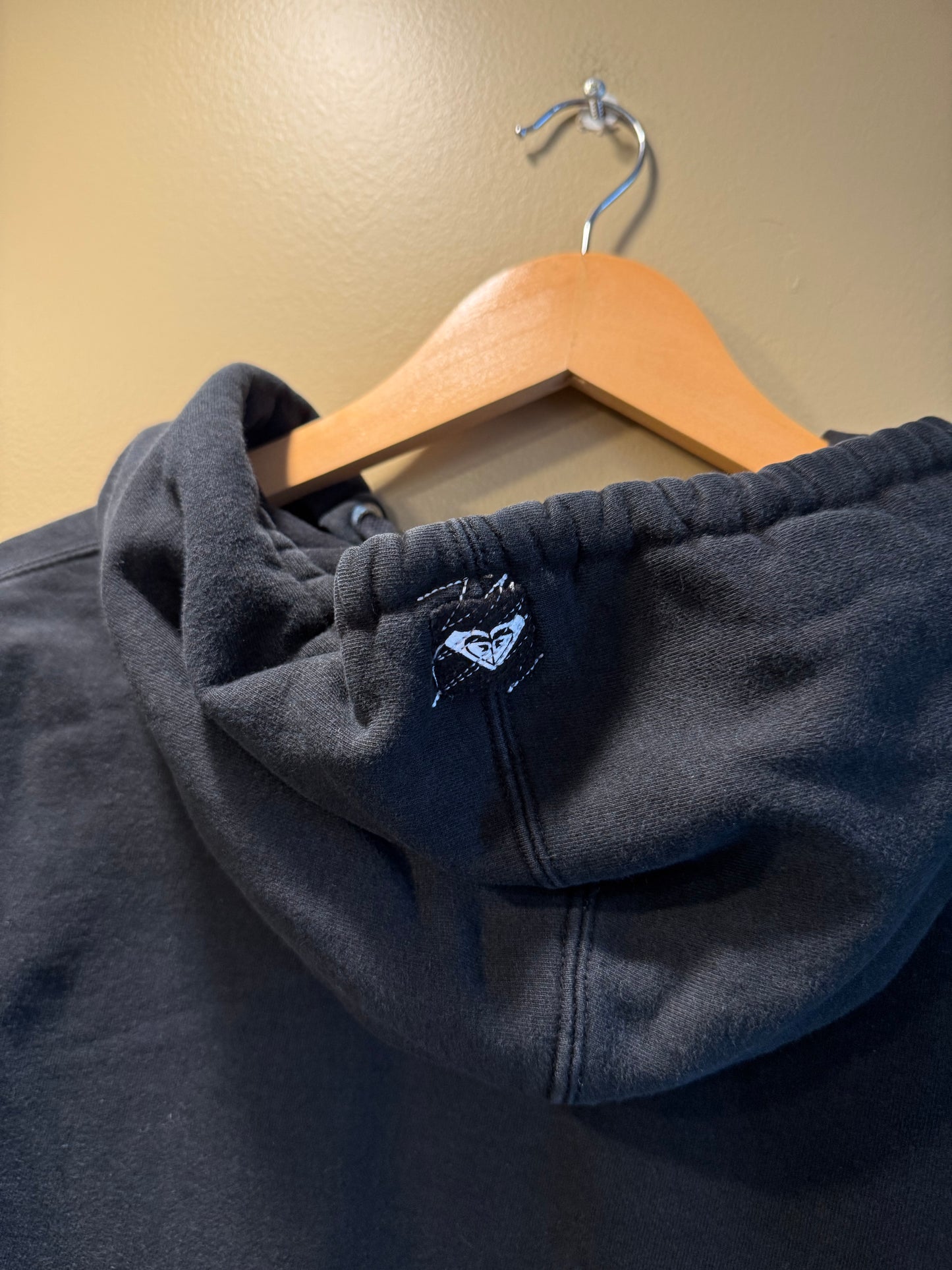 Vintage Roxy Surfwear Women’s Hoodie Sweatshirt- M