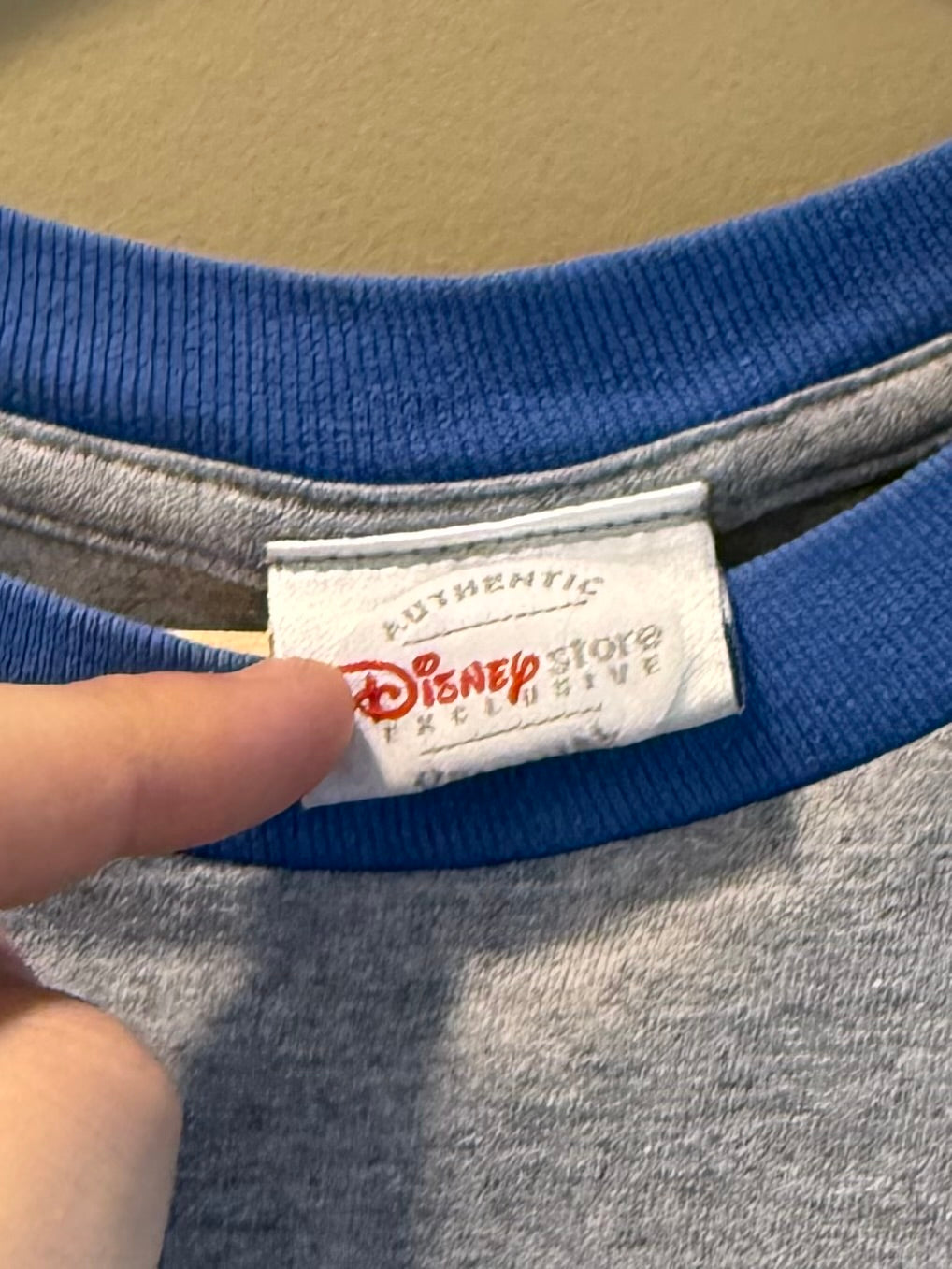 Vintage Disney Store Donald Duck Ringer T-Shirt- L