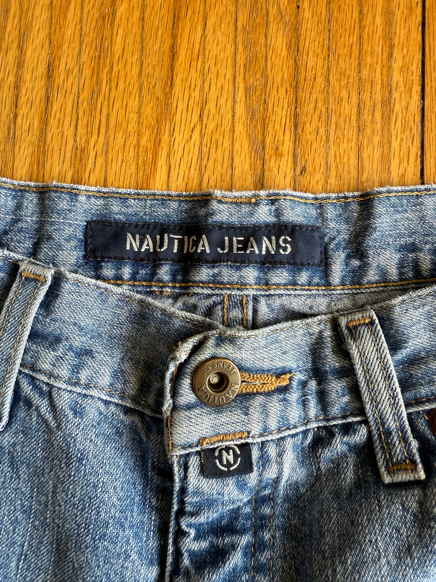 Vintage Nautica Light Wash Denim Jean Shorts- 30