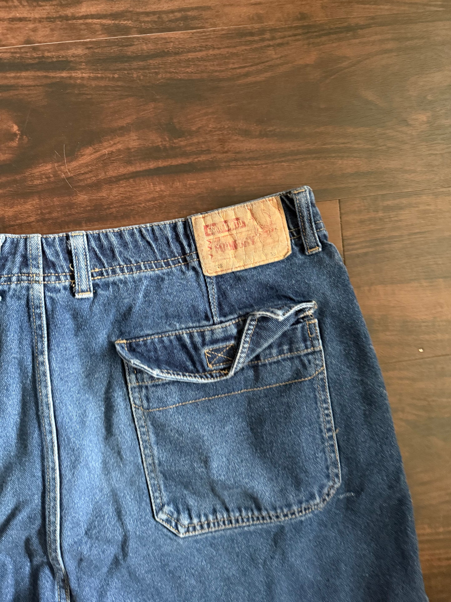 Vintgae Y2K Ecko Dark Wash Denim Shorts- 38