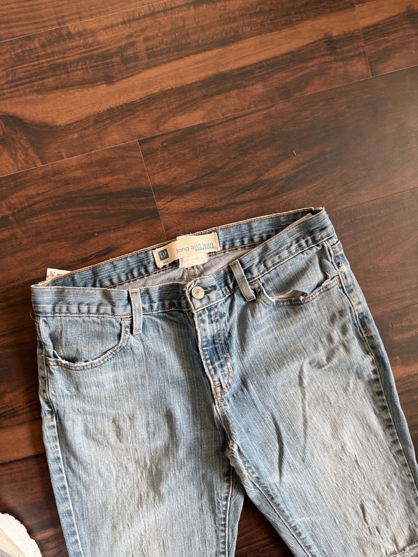 Vintage Gap Long & Lean Flared Distressed Denim Jeans- 31x32