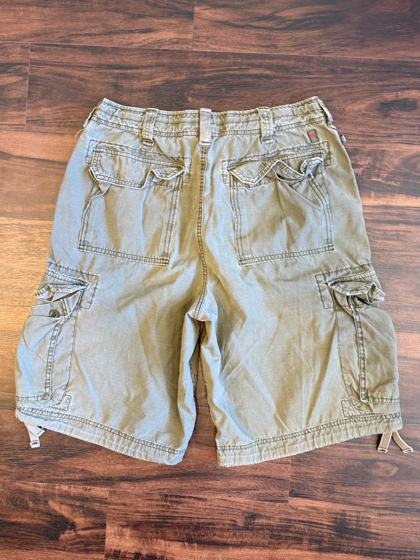 Vintage Old Navy Green Cargo Shorts- 32