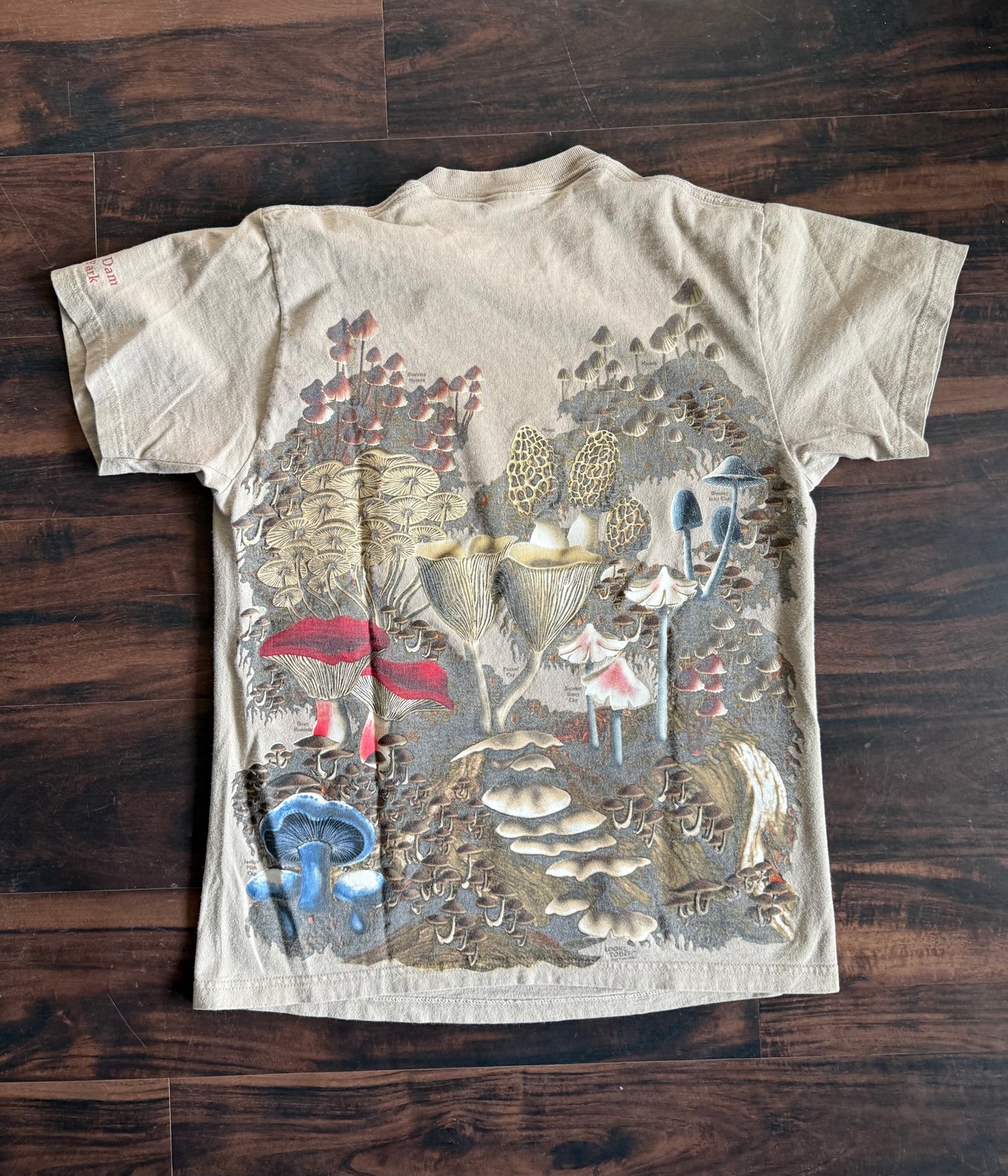 Vintage Mushrooms Parker Dam State Park T-Shirt- M