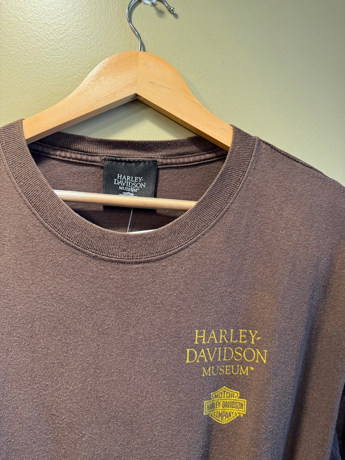 Vintage Harley Davidson Brown Globe T-Shirt- M