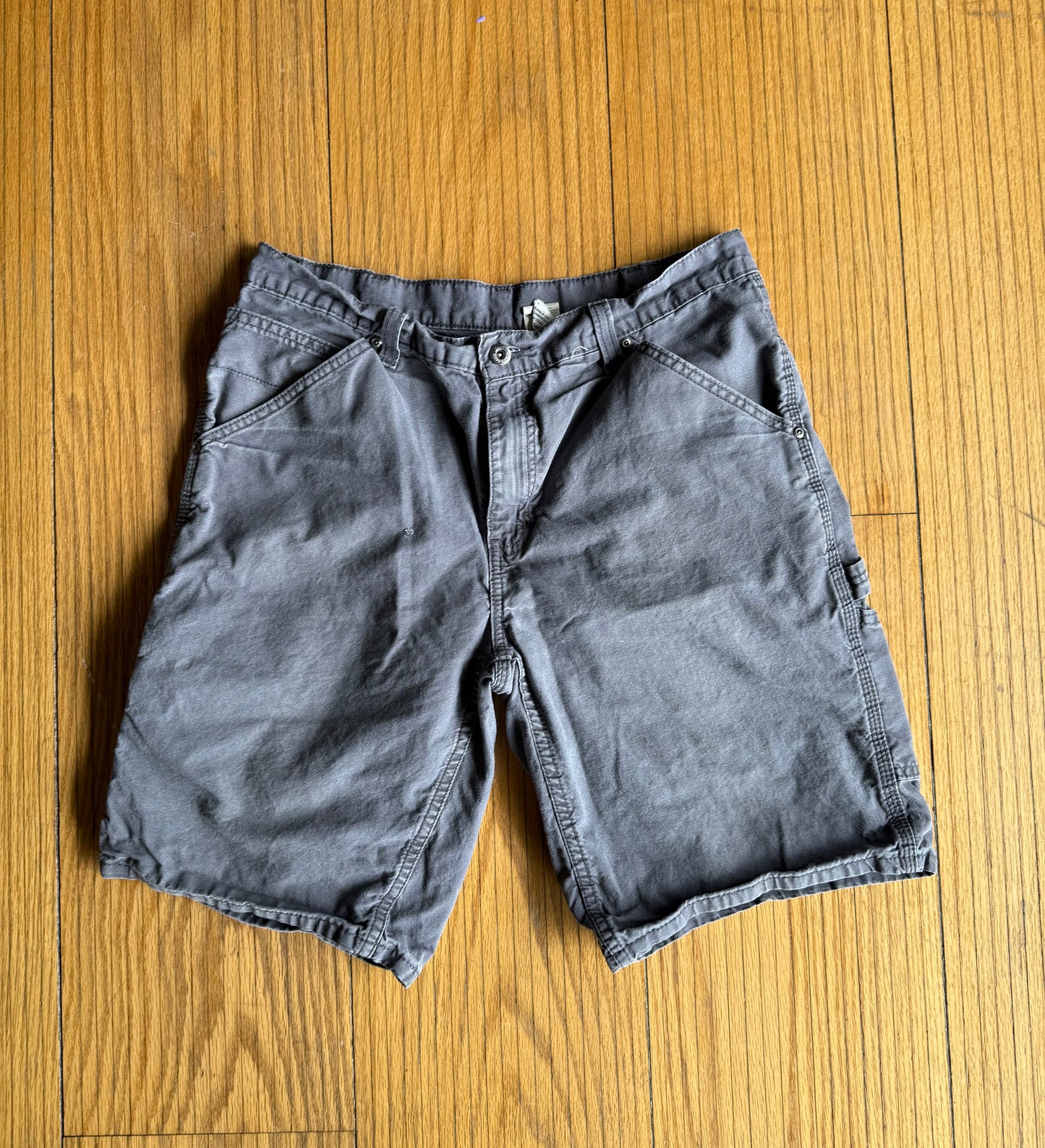 Vintage Faded Glory Gray Carpenter Shorts- 33