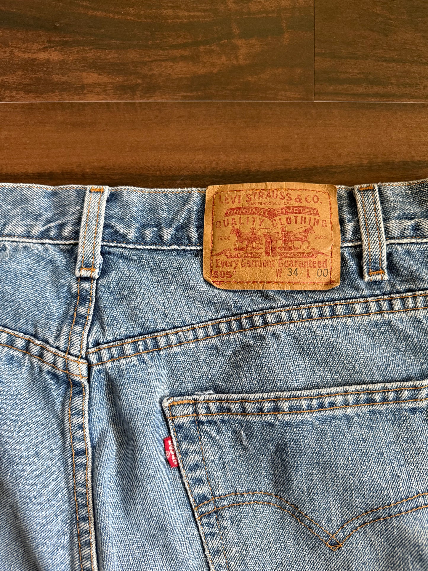Vintage Levi’s 505 Denim Jean Shorts- 32