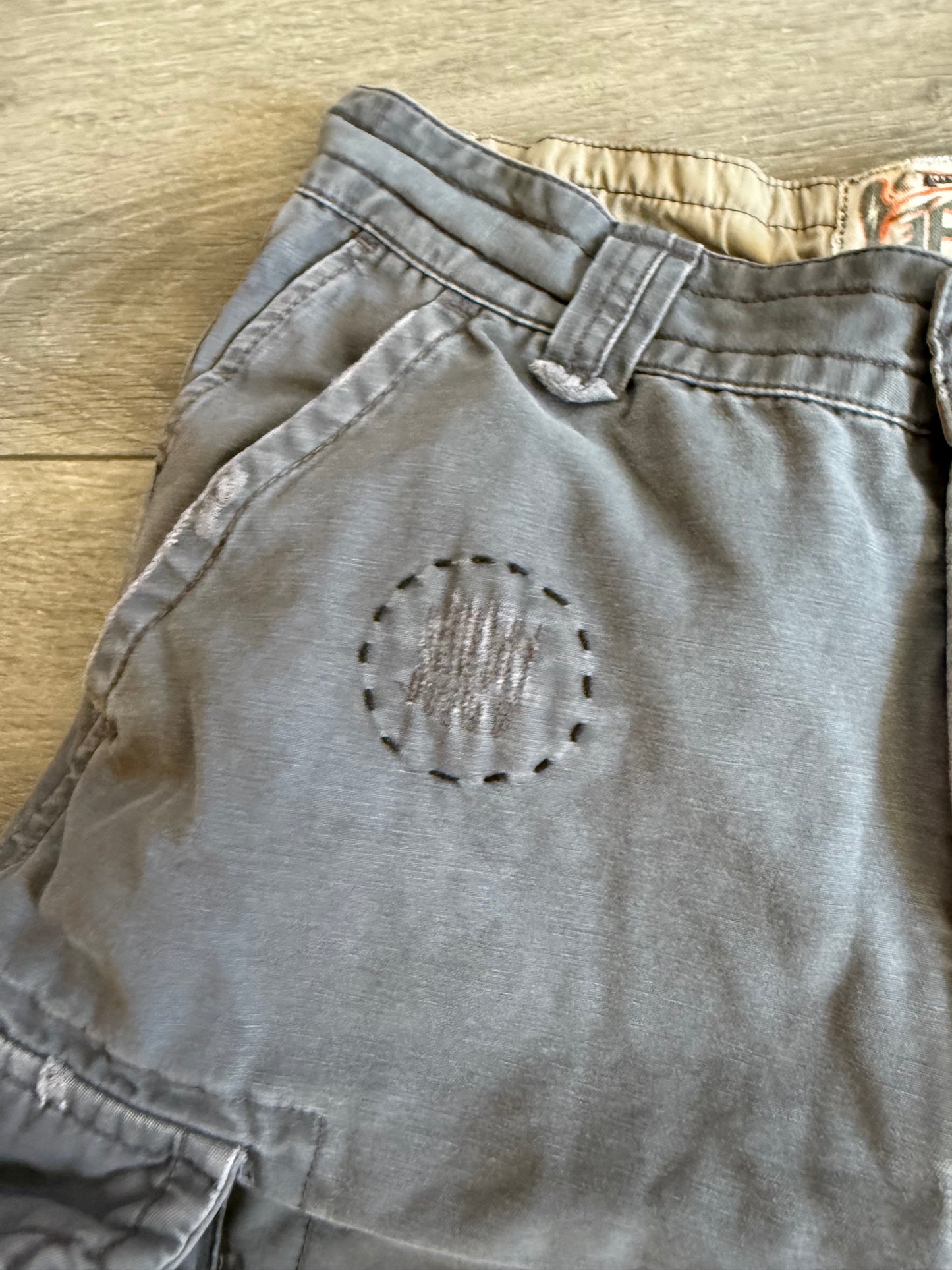 Vintage Fox Racing Y2K Embroidered Punk Cotton Canvas Cargo Shorts- 30