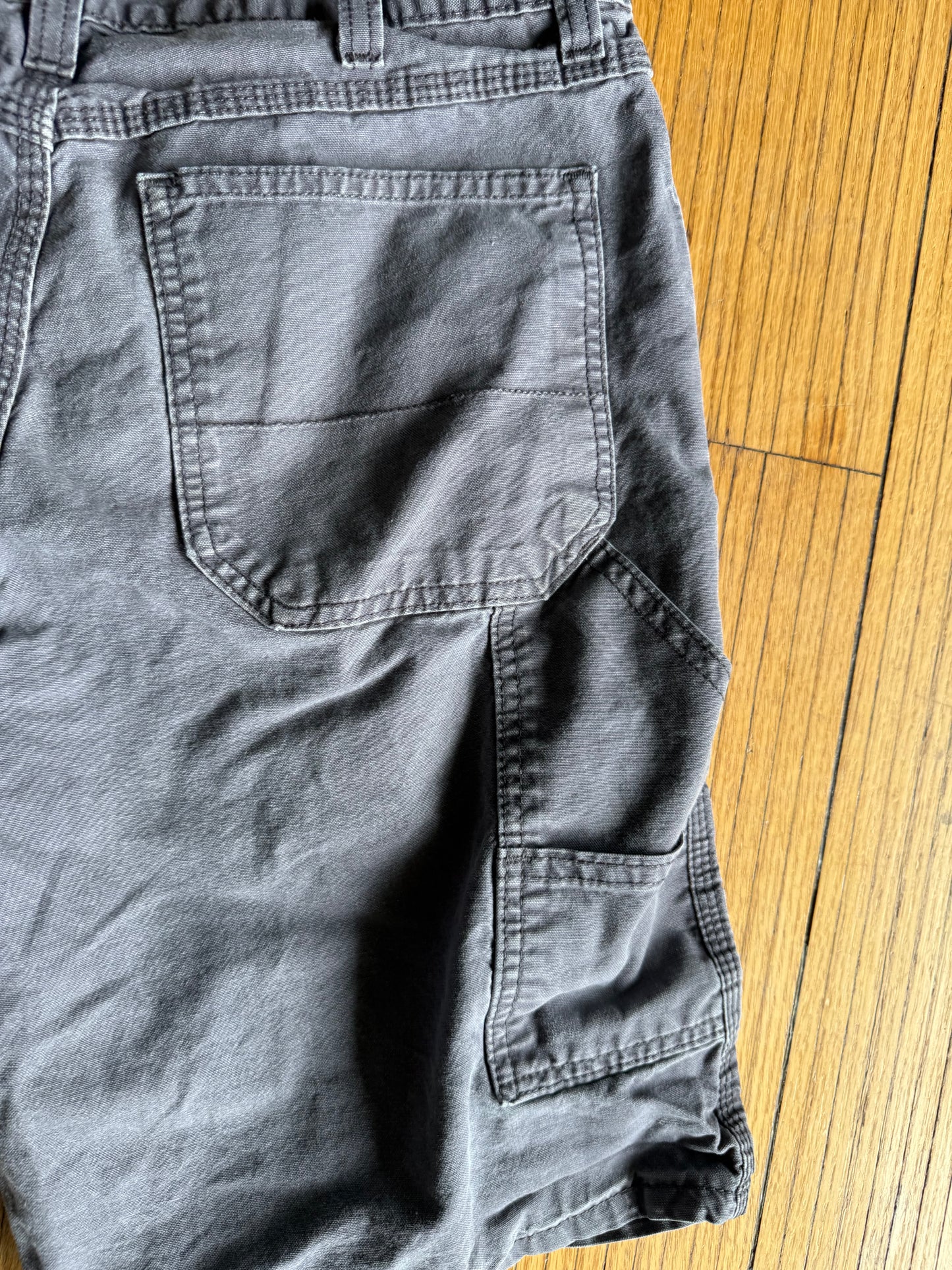 Vintage Faded Glory Gray Carpenter Shorts- 33