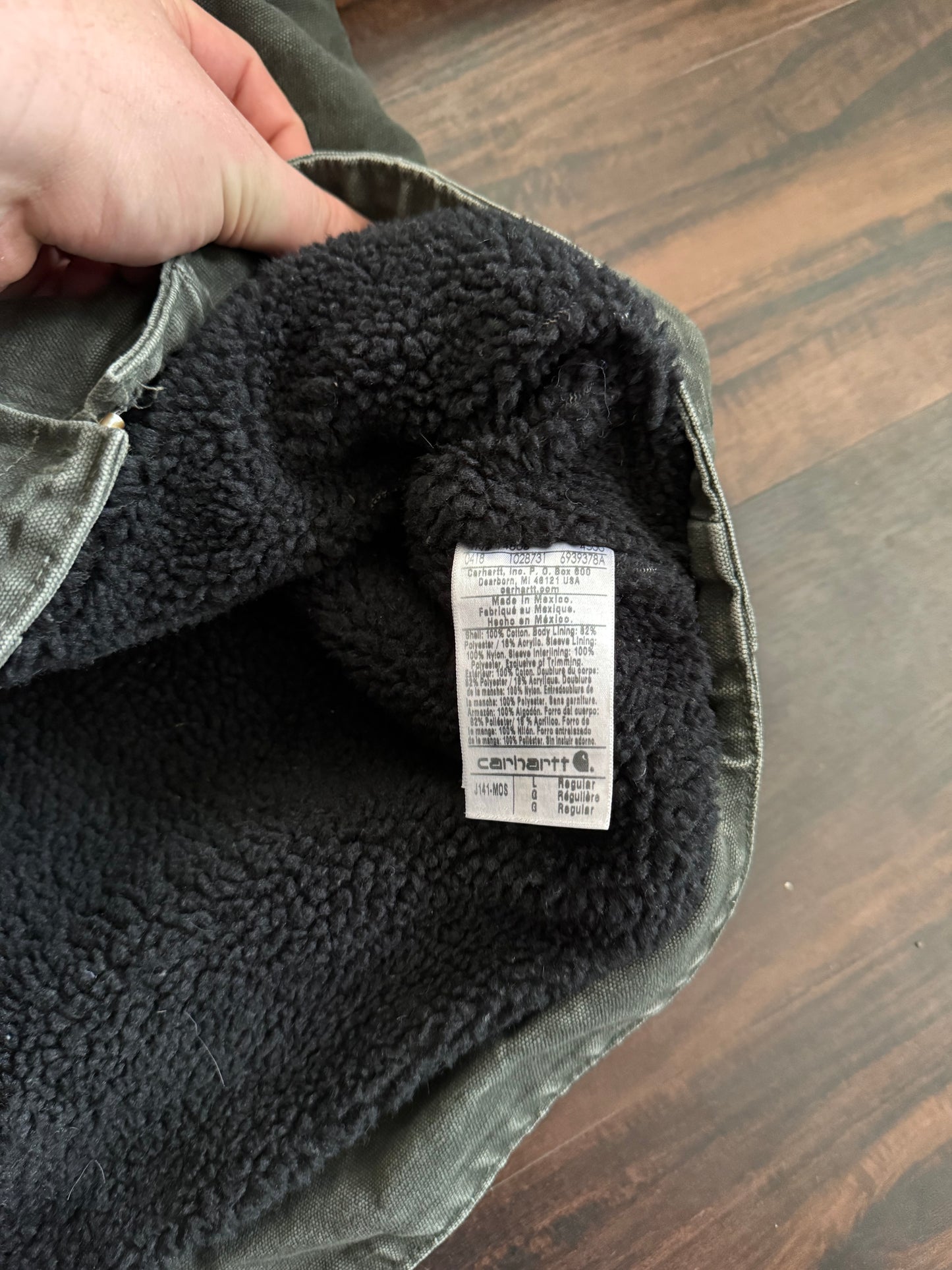 Vintage Carhartt J141-MOS Hooded Fleece-Lined Jacket- L