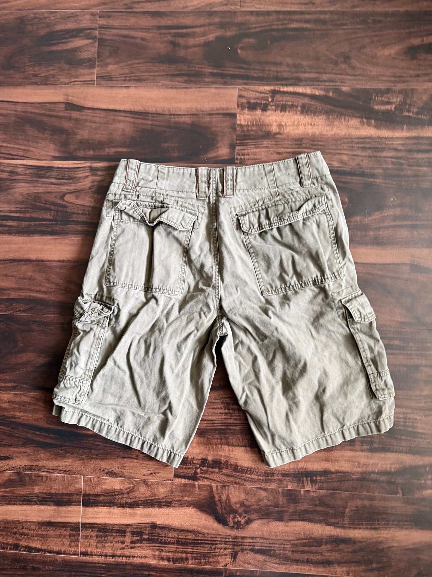 Vintage Y2K BC Clothing Outdoors Cargo Shorts- 32