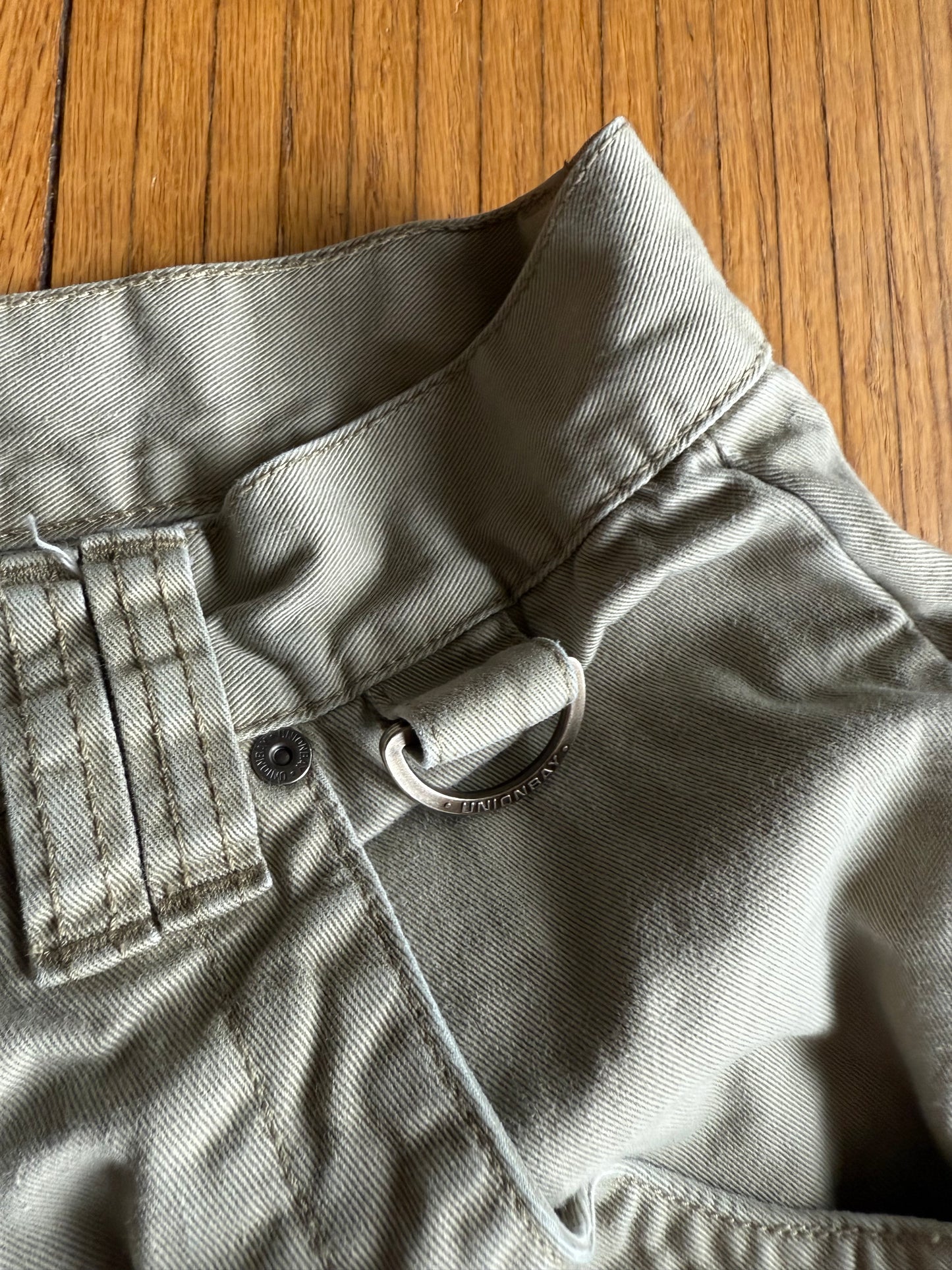 Vintage Y2K Union Bay Tan Cargo Surfer Shorts- 31