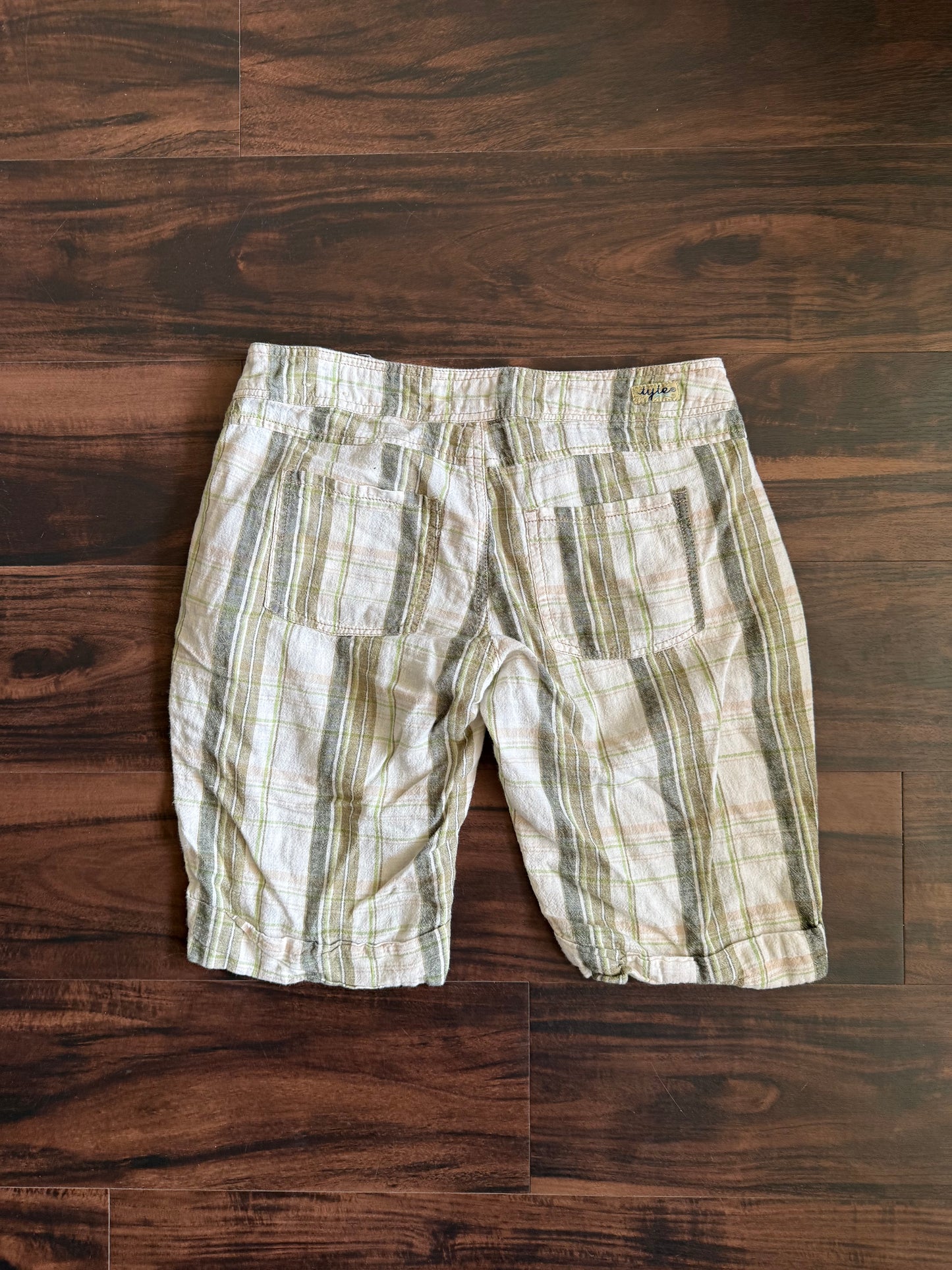Vintage Y2K Tyte Checkered Thigh Length Cotton Shorts- 28