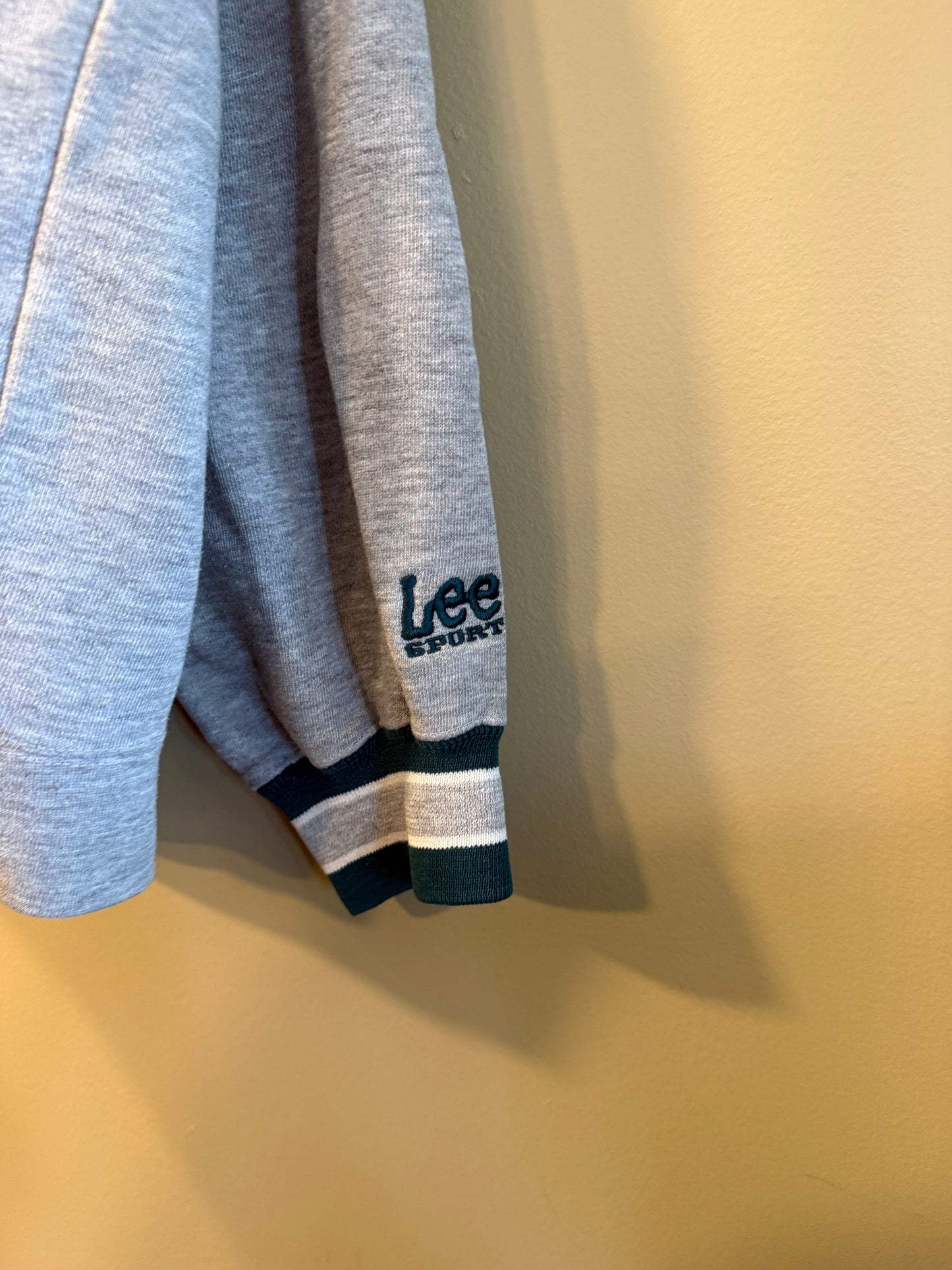 Vintage Lee Sport Philadelphia Eagles Gray Boxy Crewneck Sweatshirt- XL
