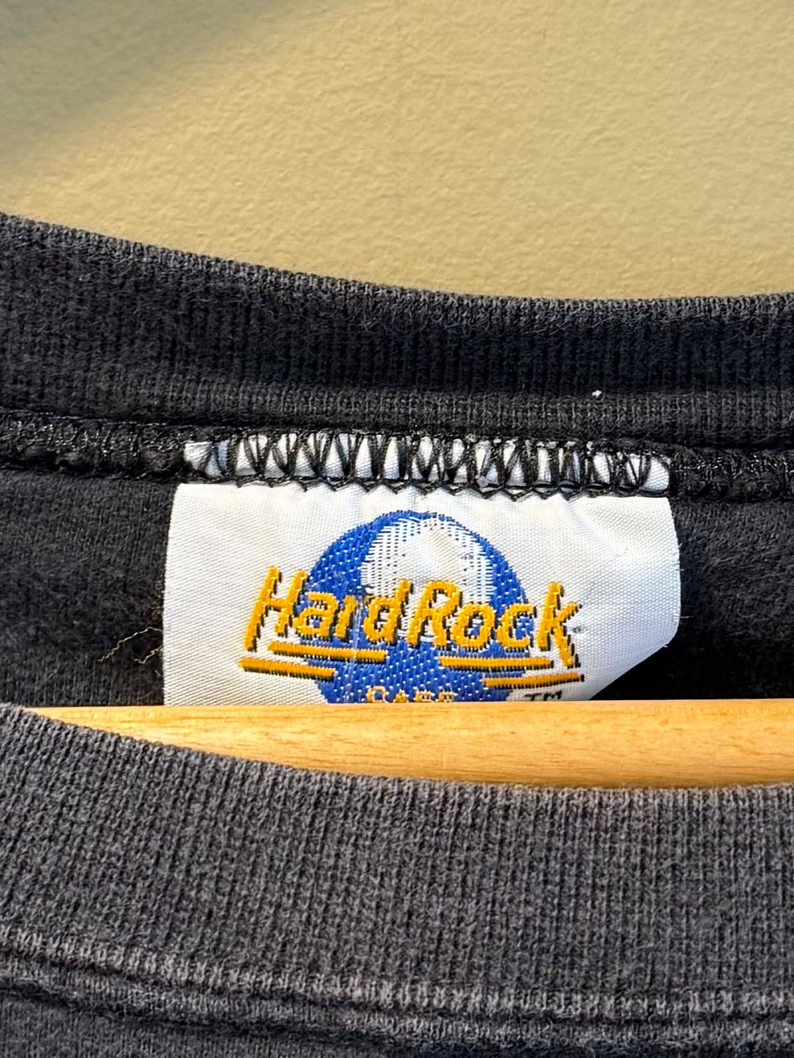 Vintage Hard Rock Cafe Toronto Black Crewneck Sweatshirt- XL