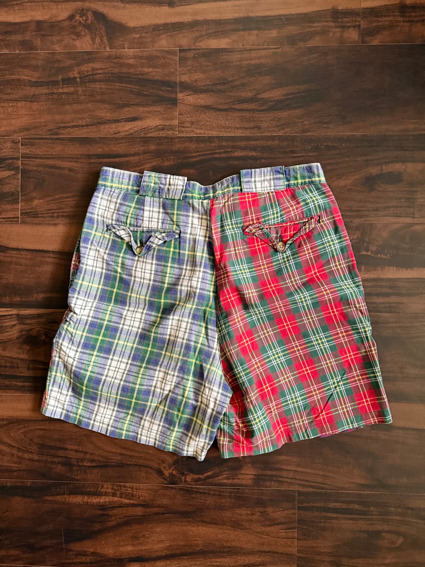 Vintage Tommy Hilfiger Plaid Shorts- 31