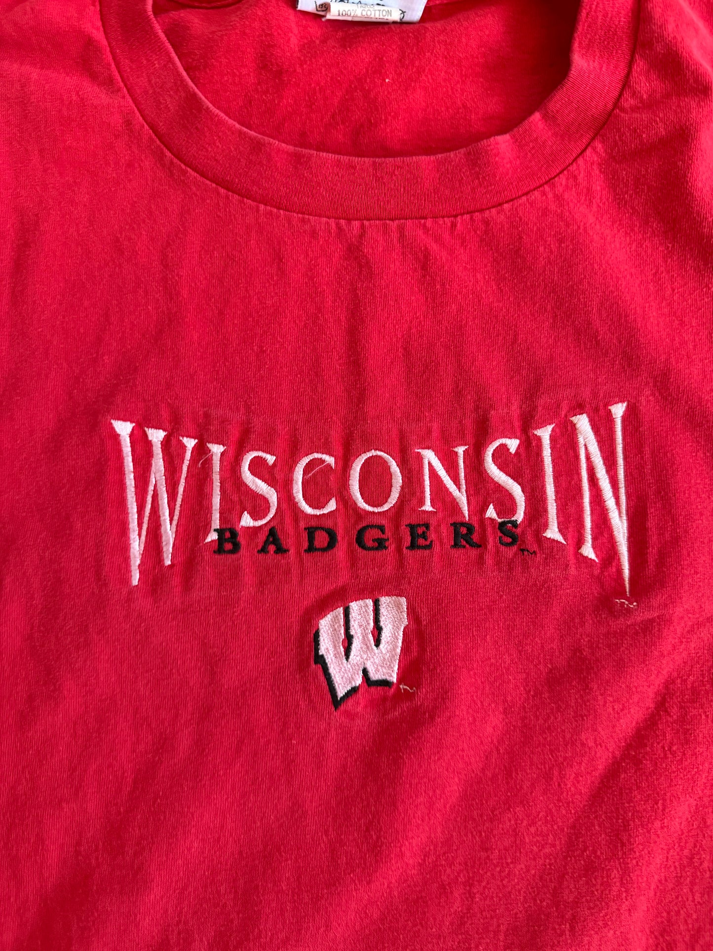 Vintage University of Wisconsin Badgers Red T-Shirt- L