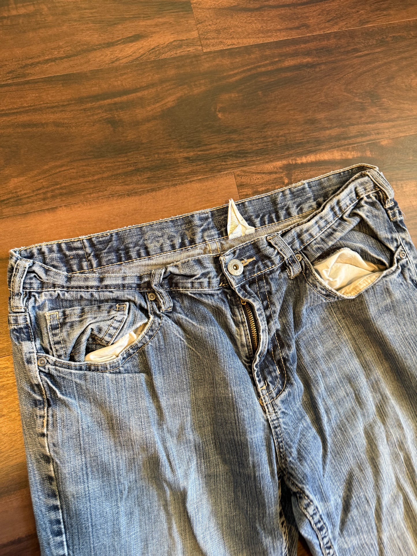 Vintage One Light Wash Boot Cut Denim Jeans- 36x32