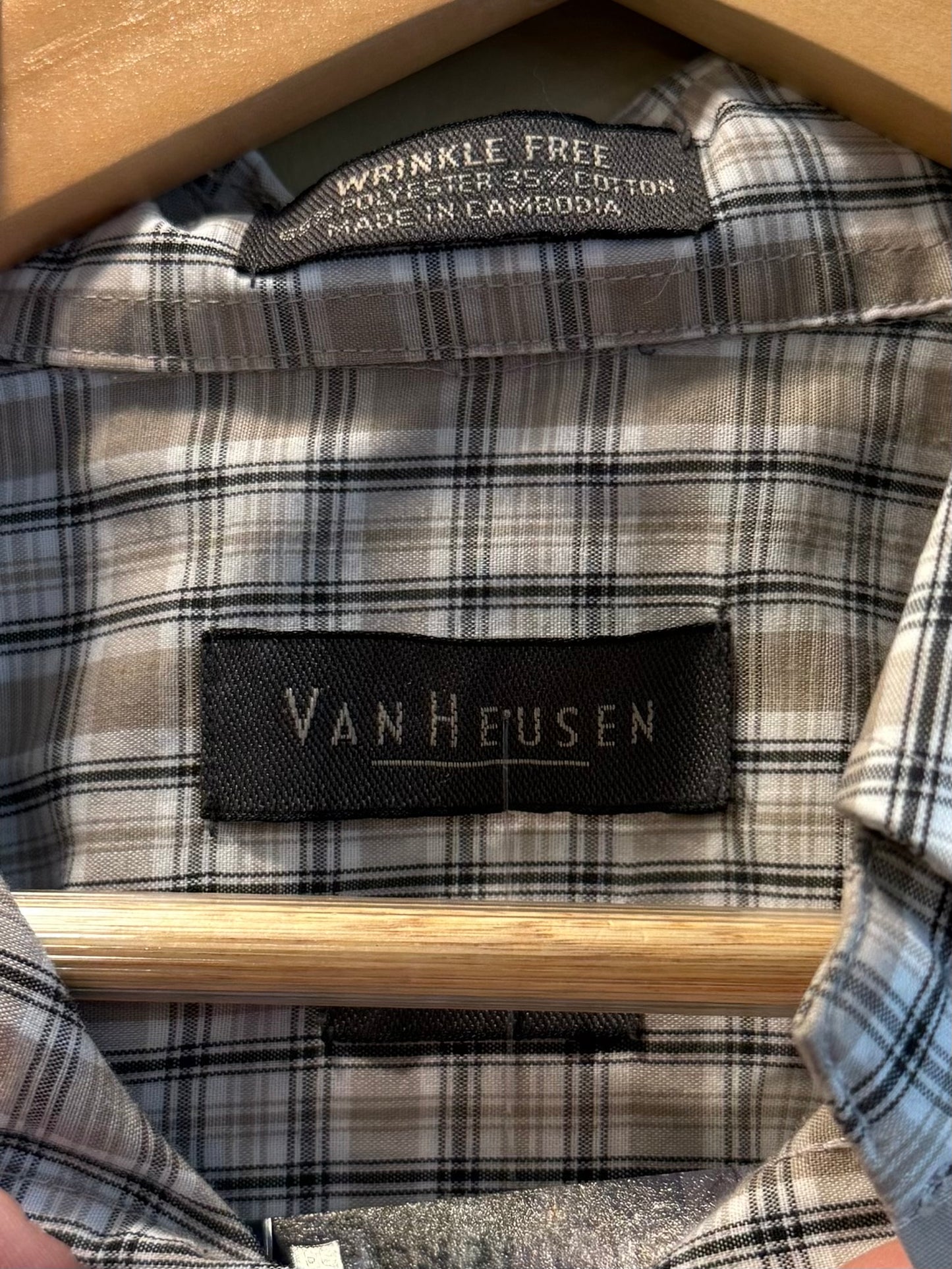 Vintage Van Heusen Tan Casual Button-Up Shirt- L