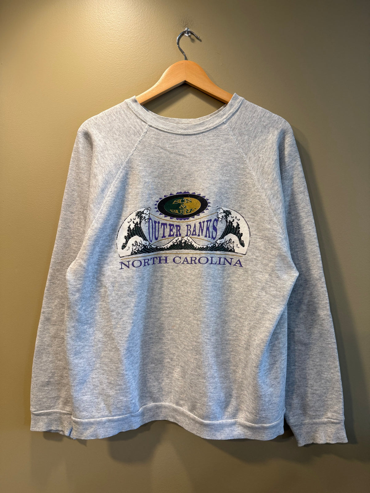 Vintage Outer Banks North Carolina Crewneck Sweatshirt- L