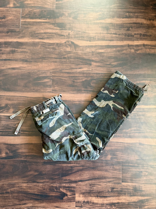 Vintage Y2K Gap Corduroy Camouflage Baggy Cargo Pants- 36x32