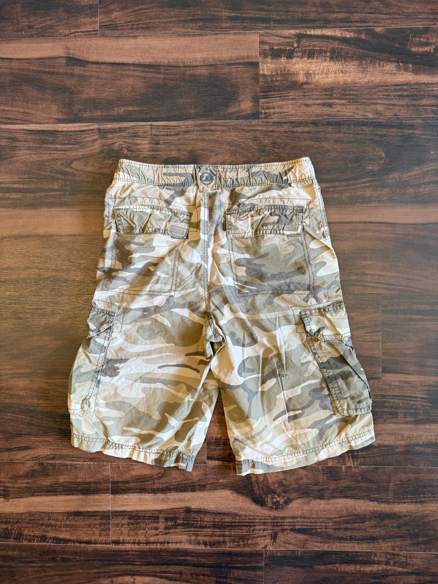 Vintage Union Bay Military Camouflage Cargo Shorts- 28