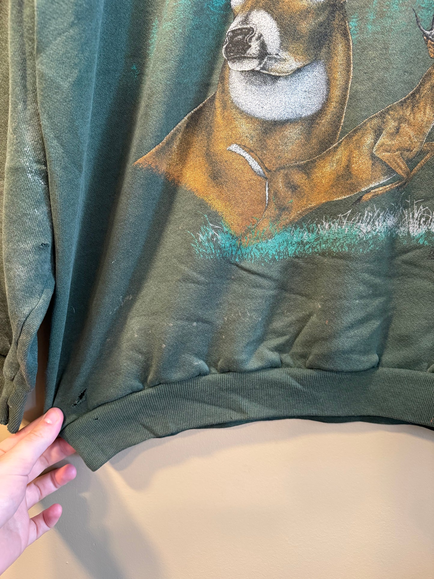 Vintage Buck Deer Nature Distressed Green Crewneck Sweatshirt- XL