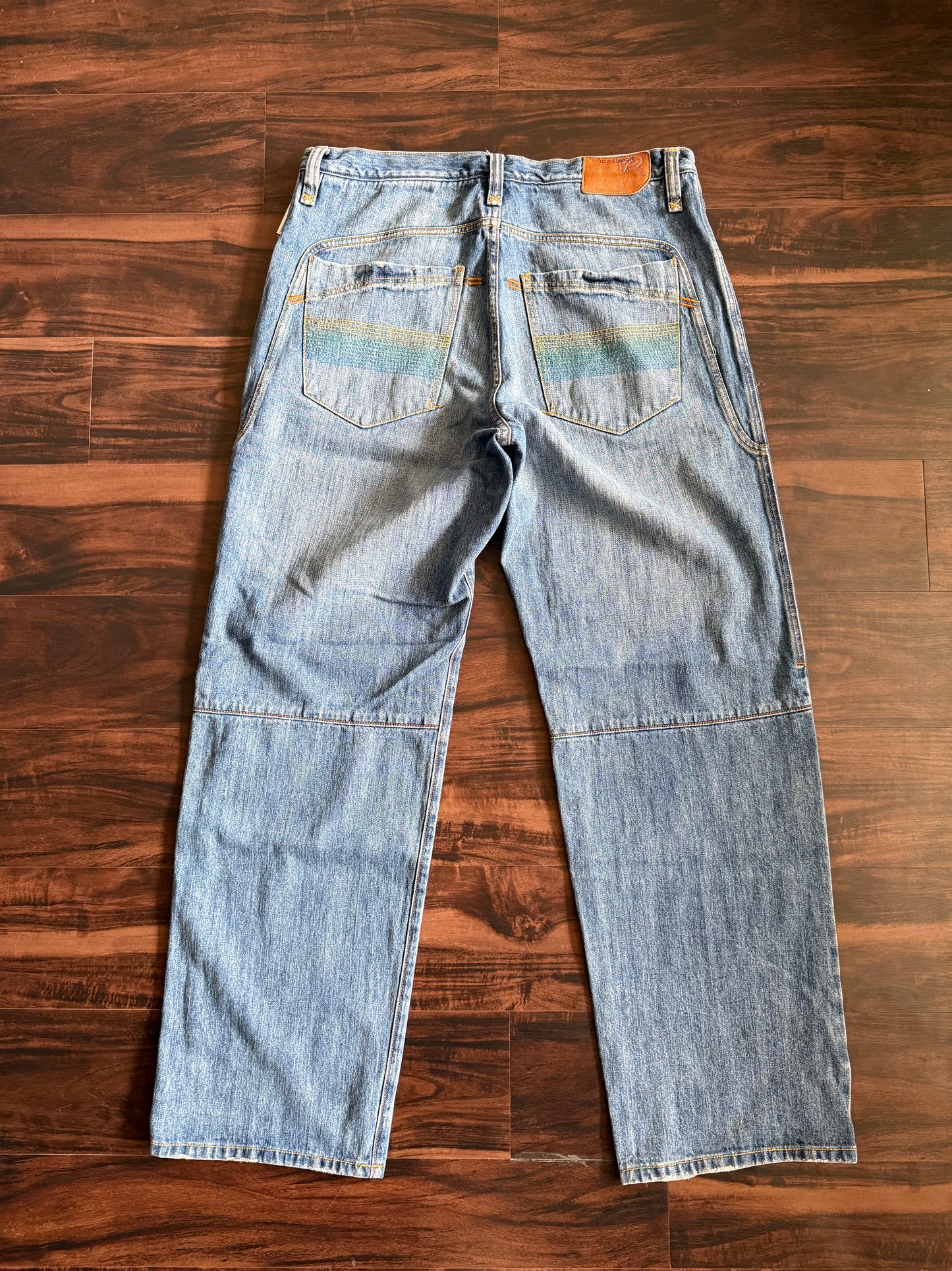 Vintage Y2K Rocawear Light Wash Embroidered Denim Jeans- 36x35