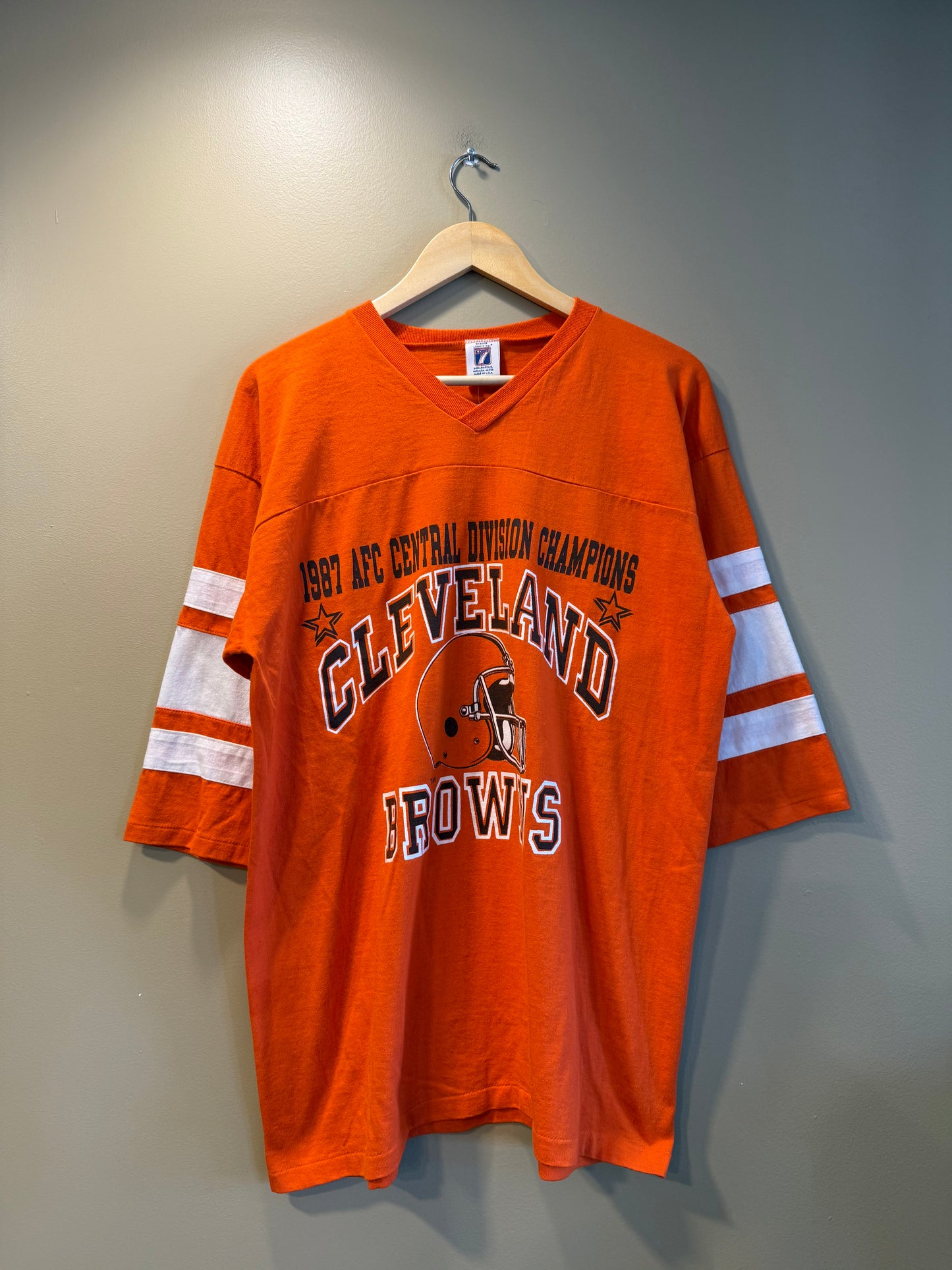 Vintage Cleveland Browns Orange Jersey T-Shirt- XL